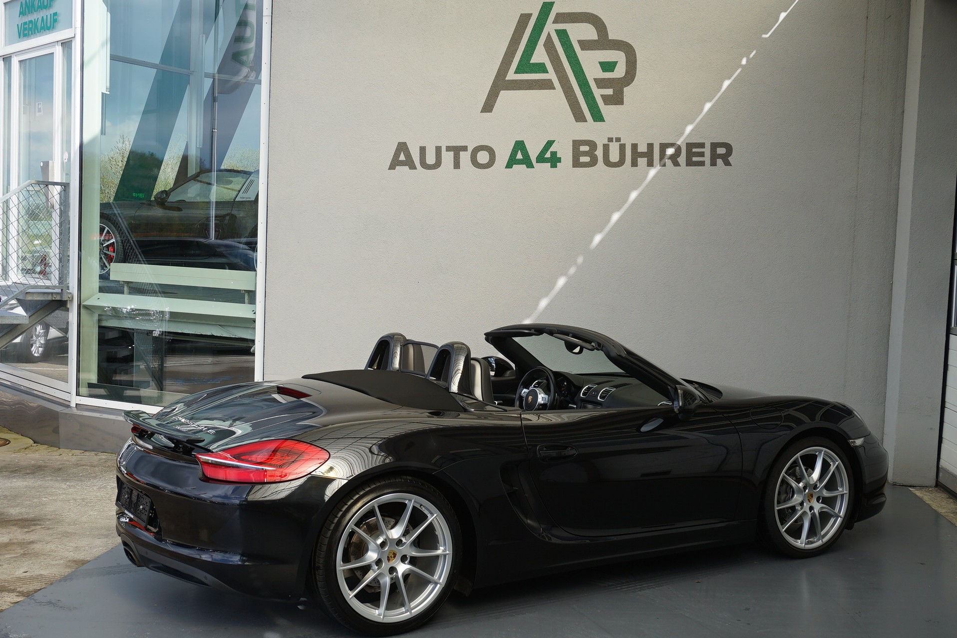 PORSCHE Boxster 2.7 Black Edition Roadster 265PS mit 6-Zylindermotor!!-image-10