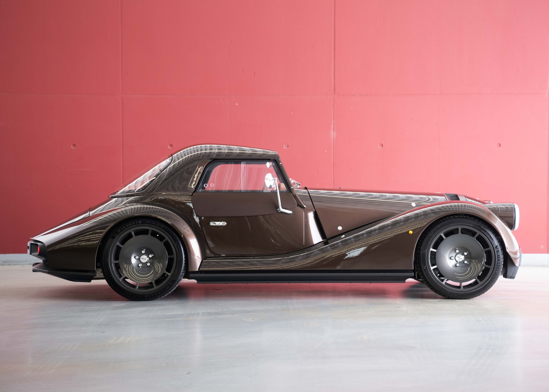 MORGAN Supersport 3.0 Bespoke (Swiss new car, special custom paint, full options, 42-month factory warranty)-image-6