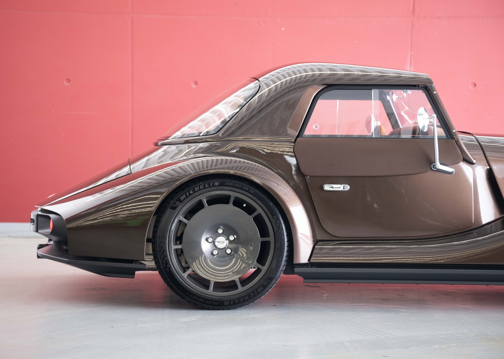MORGAN Supersport 3.0 Bespoke (Swiss new car, special custom paint, full options, 42-month factory warranty)-image-7