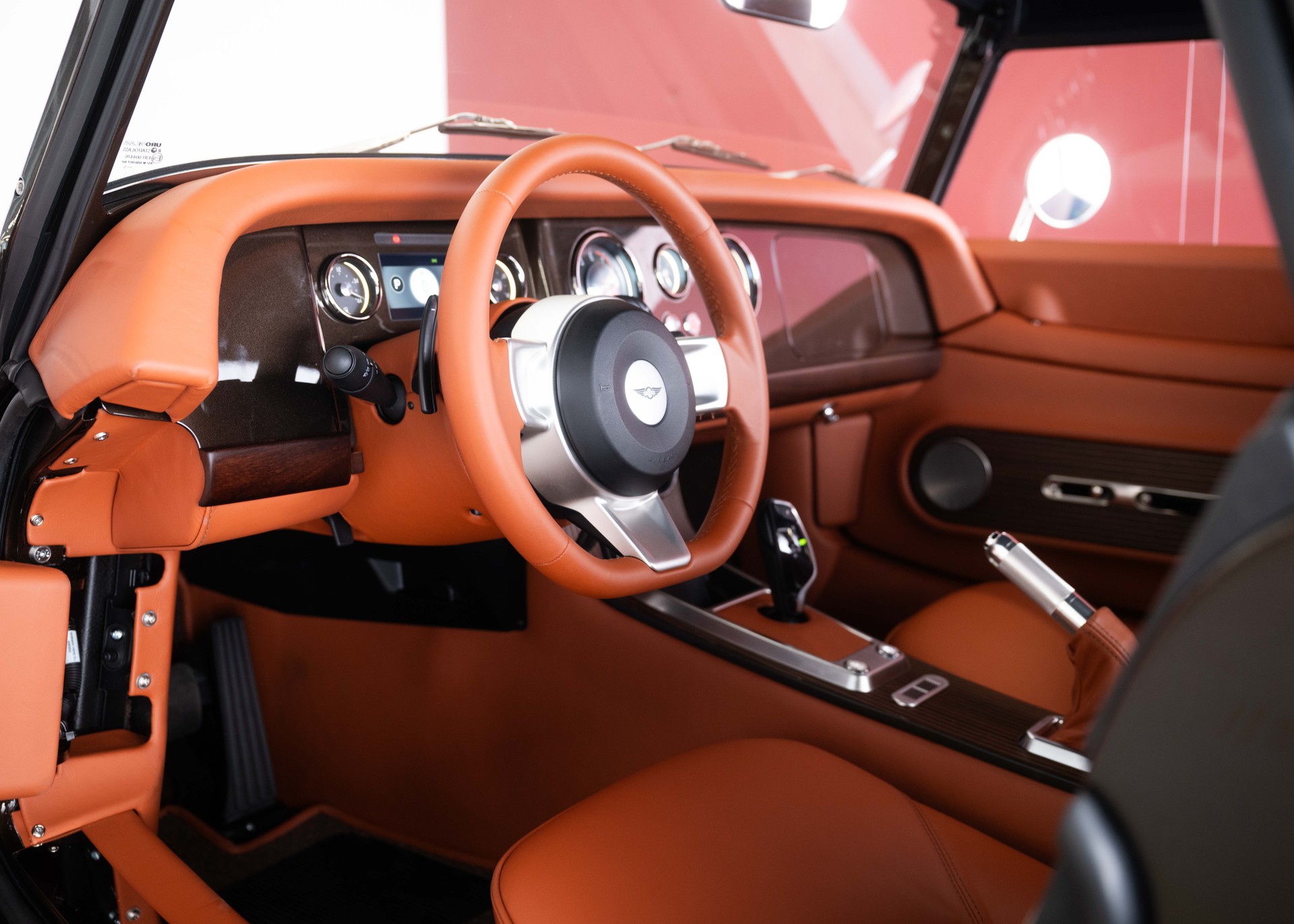 MORGAN Supersport 3.0 Bespoke (Swiss new car, special custom paint, full options, 42-month factory warranty)-image-16