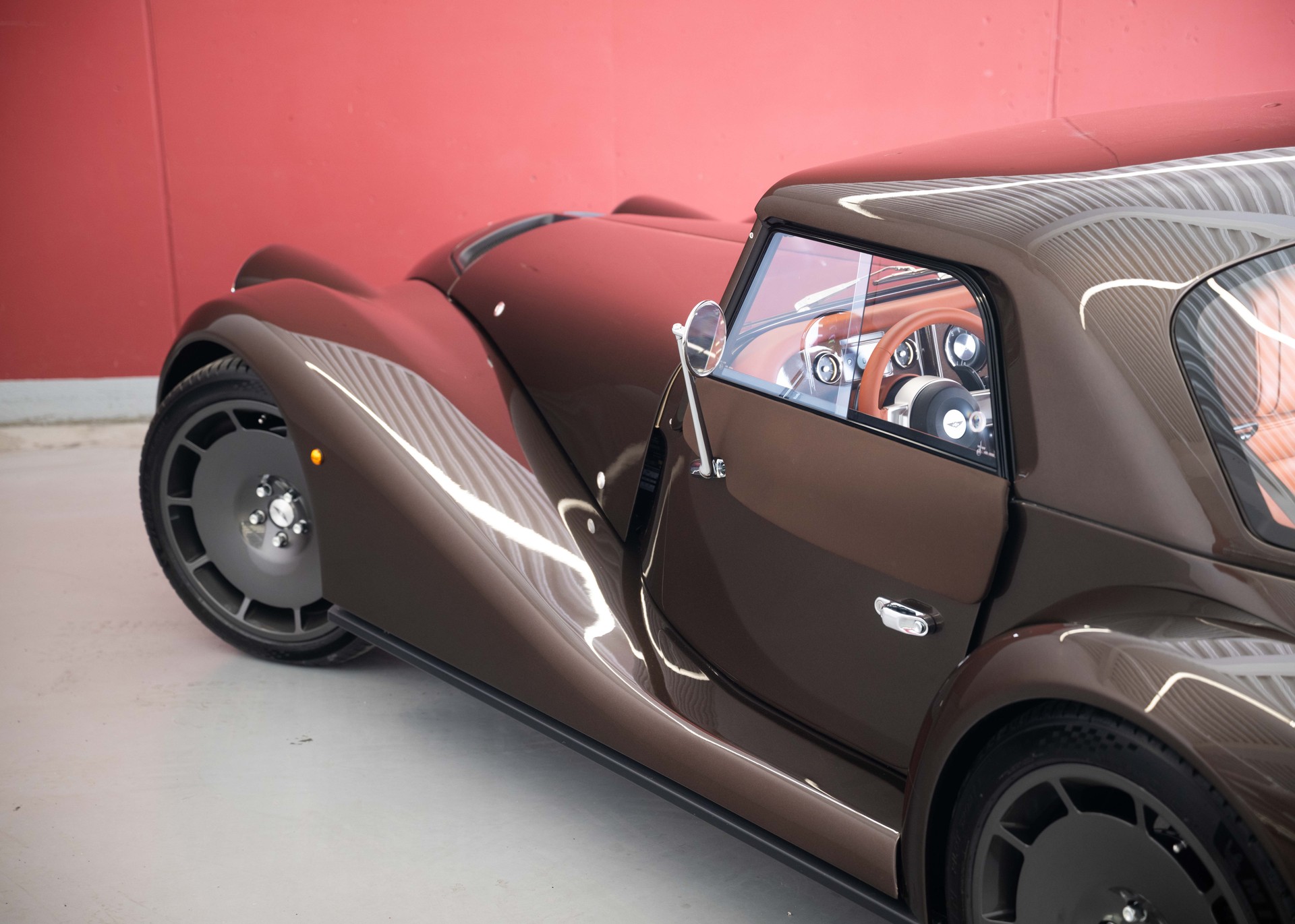 MORGAN Supersport 3.0 Bespoke (Swiss new car, special custom paint, full options, 42-month factory warranty)-image-12