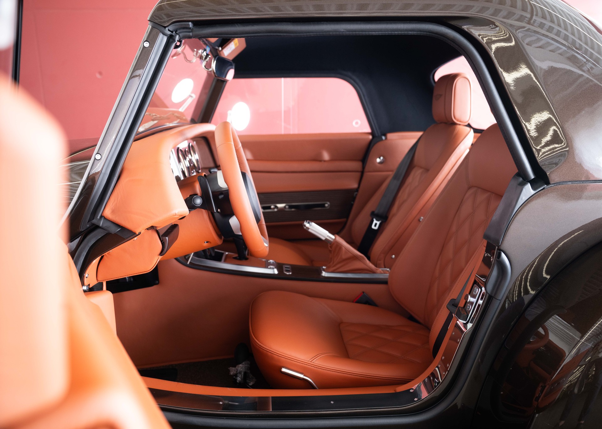 MORGAN Supersport 3.0 Bespoke (Swiss new car, special custom paint, full options, 42-month factory warranty)-image-19