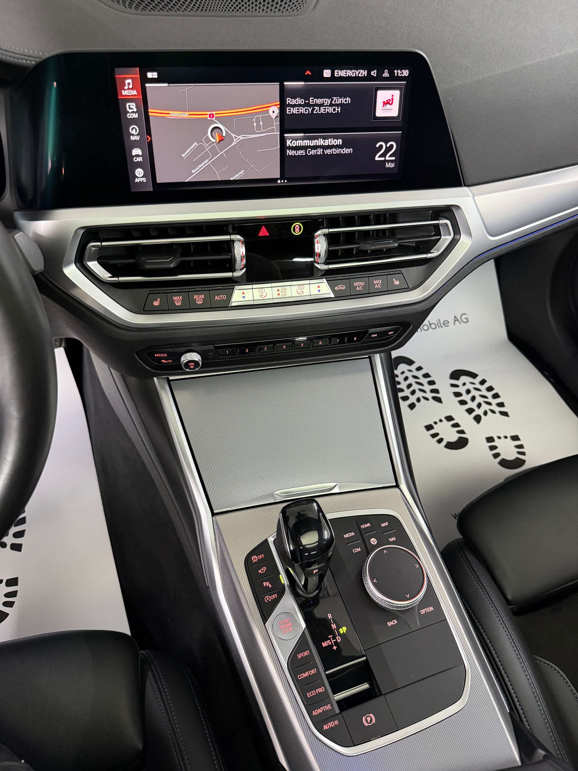 BMW 330i Touring xDrive Dravit Grey M Sport Steptronic / 360° Kamera / H&K Sound / Panoramadach / Komfortzugang / Laserlight /-image-19
