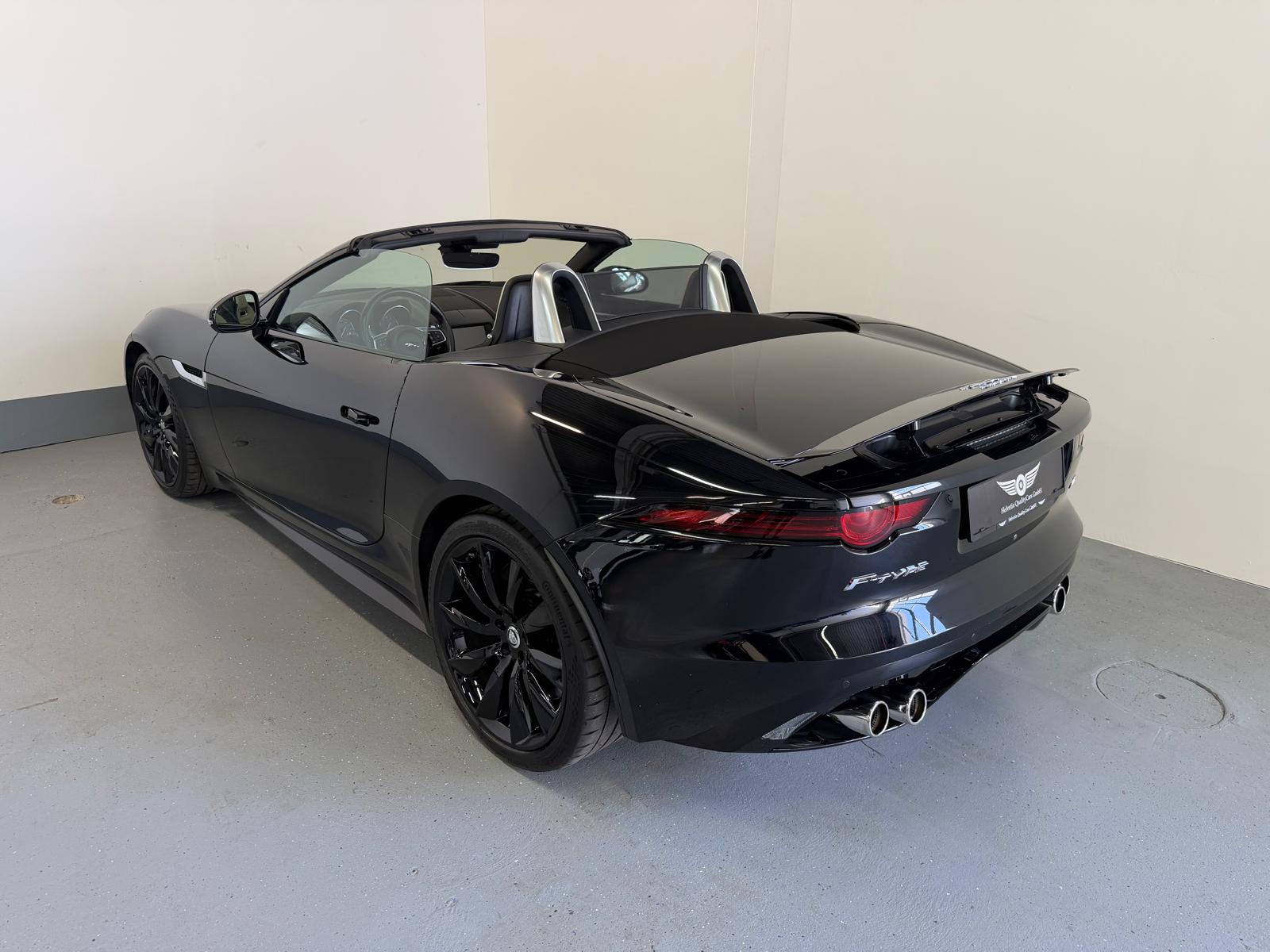 JAGUAR F-Type Convertible 5.0 V8 S/C R AWD Automatik-image-8