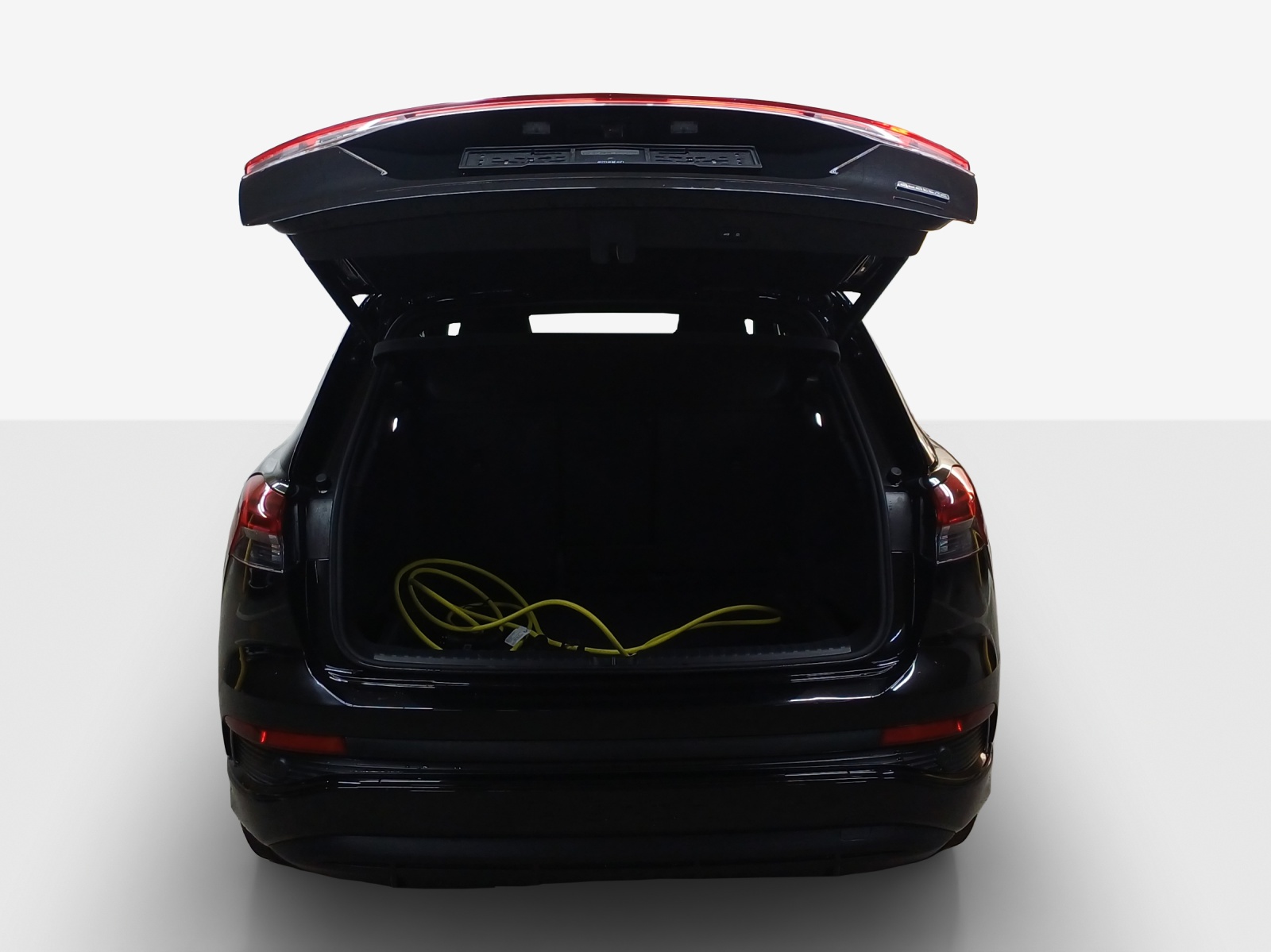 AUDI Q4 e-tron 50 quattro-image-13