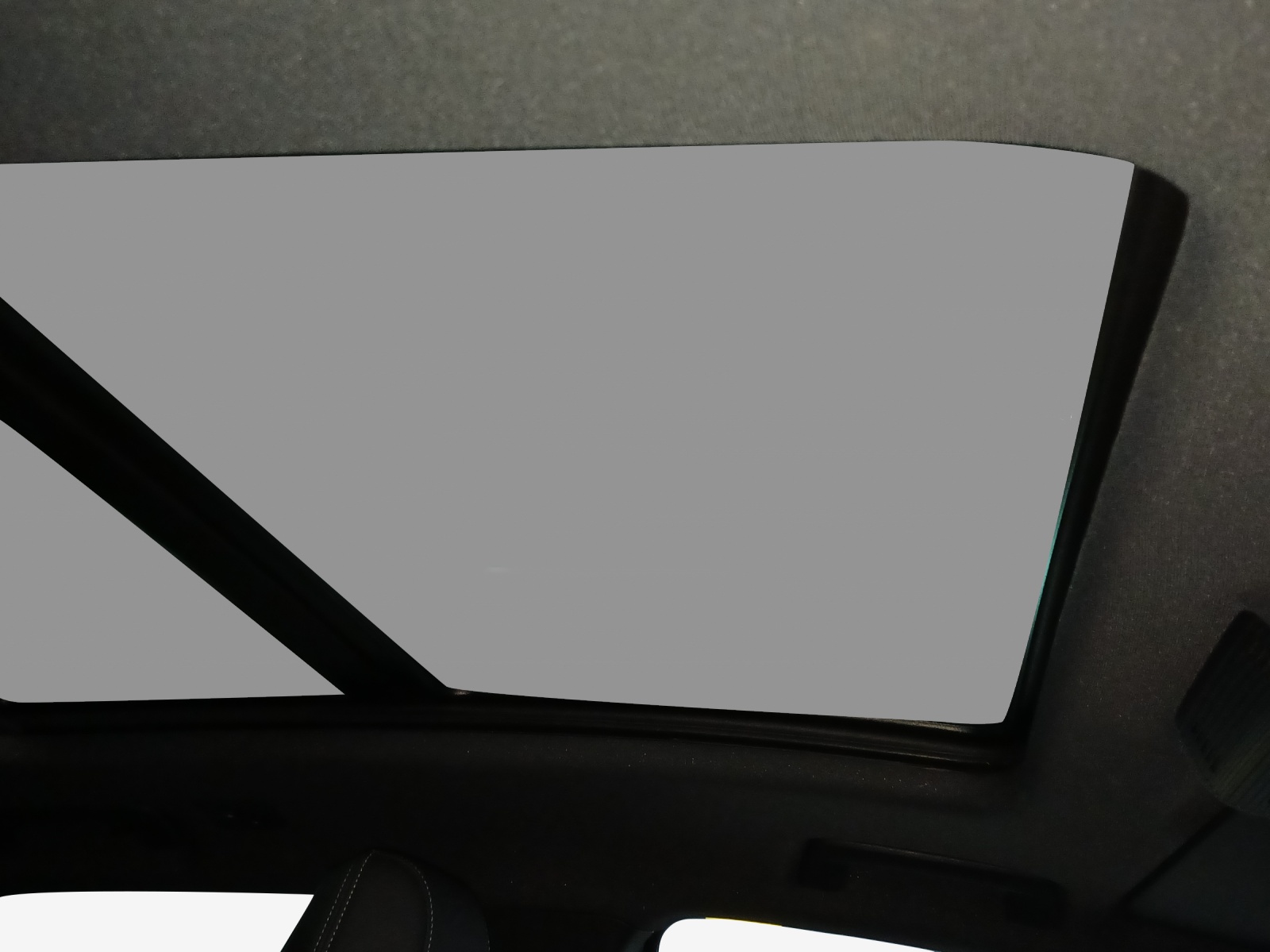AUDI Q4 e-tron 50 quattro-image-15