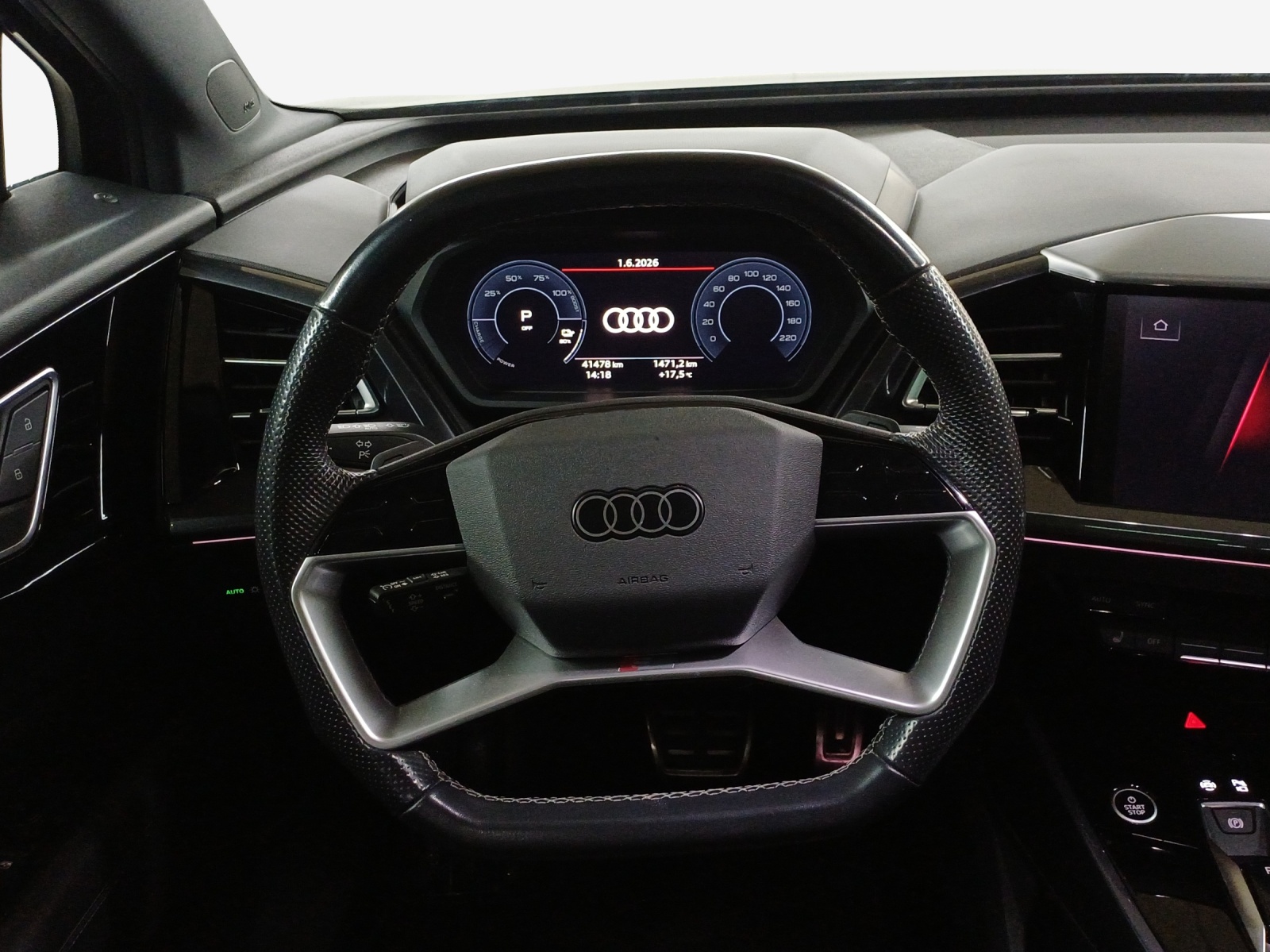 AUDI Q4 e-tron 50 quattro-image-10
