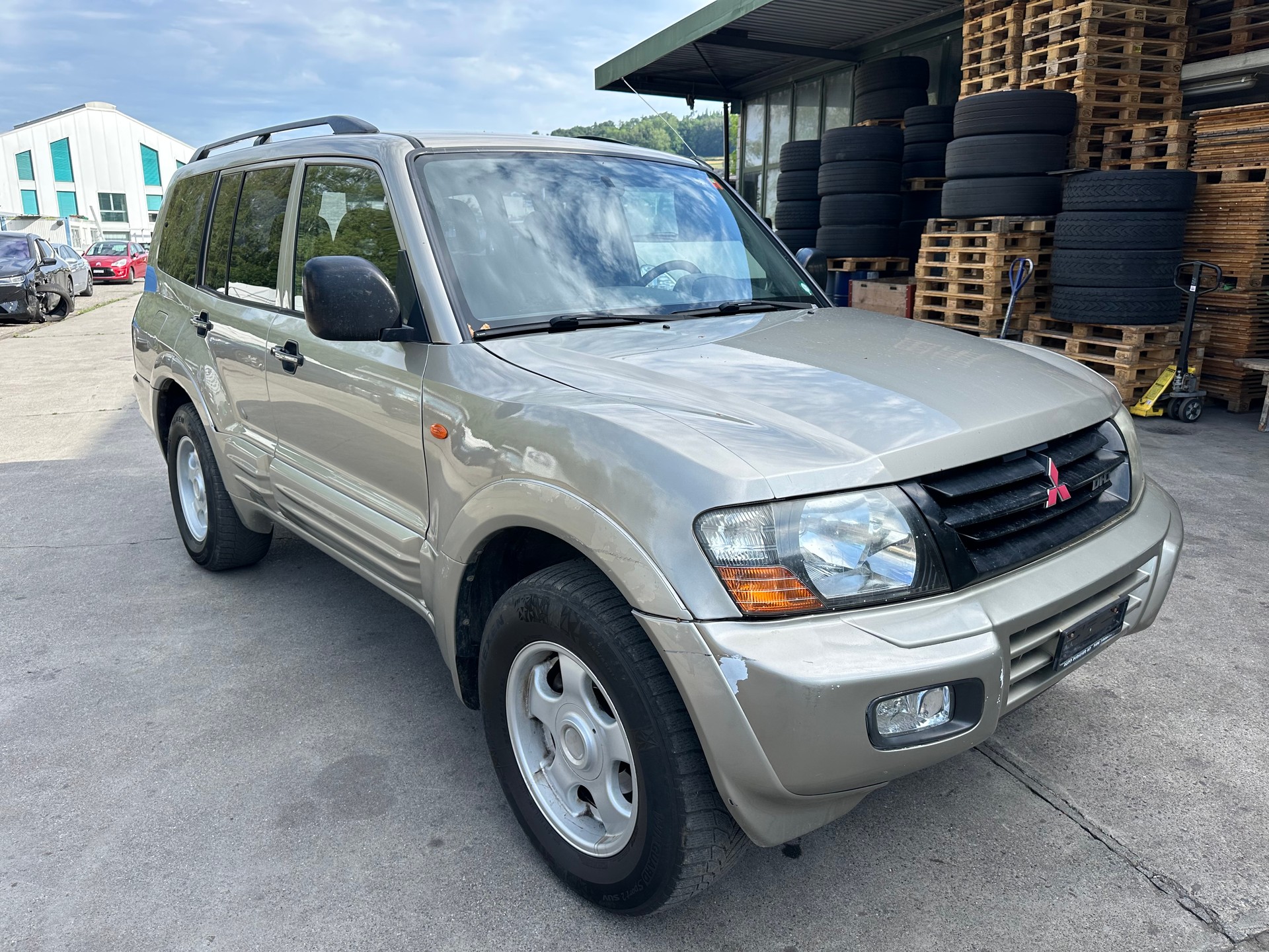 MITSUBISHI Pajero 3.2 DI-D Avance-image-9
