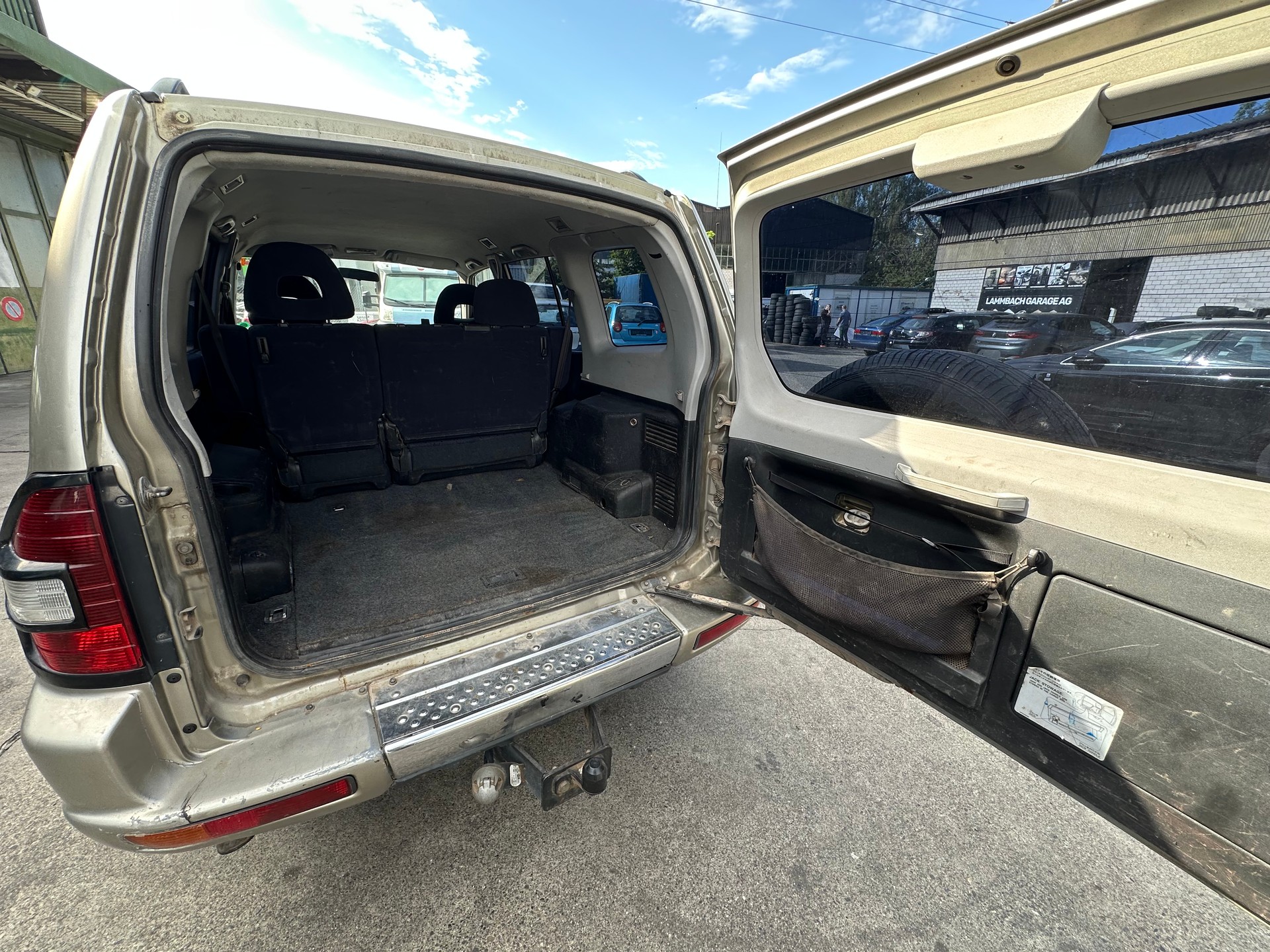 MITSUBISHI Pajero 3.2 DI-D Avance-image-10