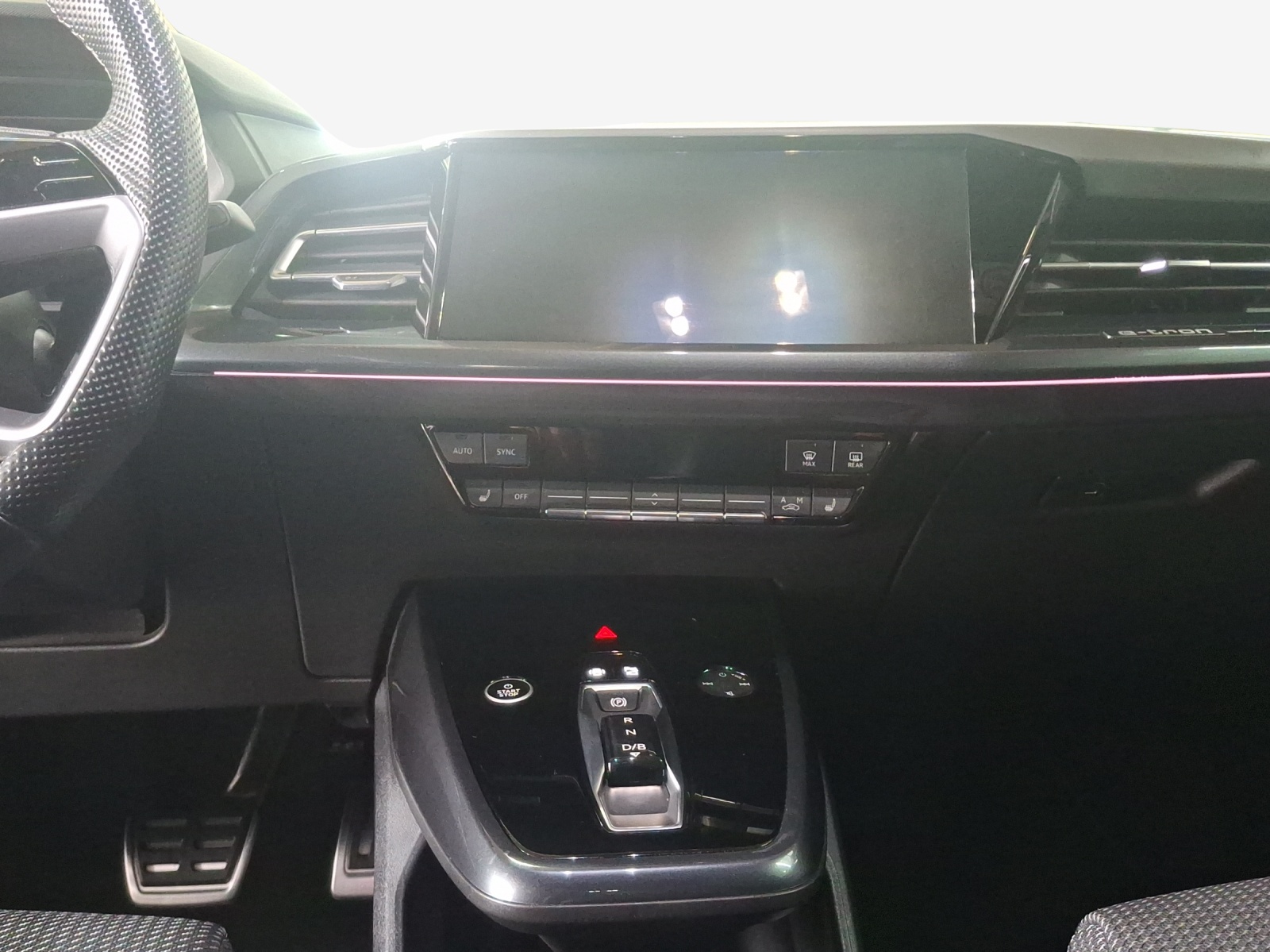 AUDI Q4 Sportback e-tron 50 quattro-image-11