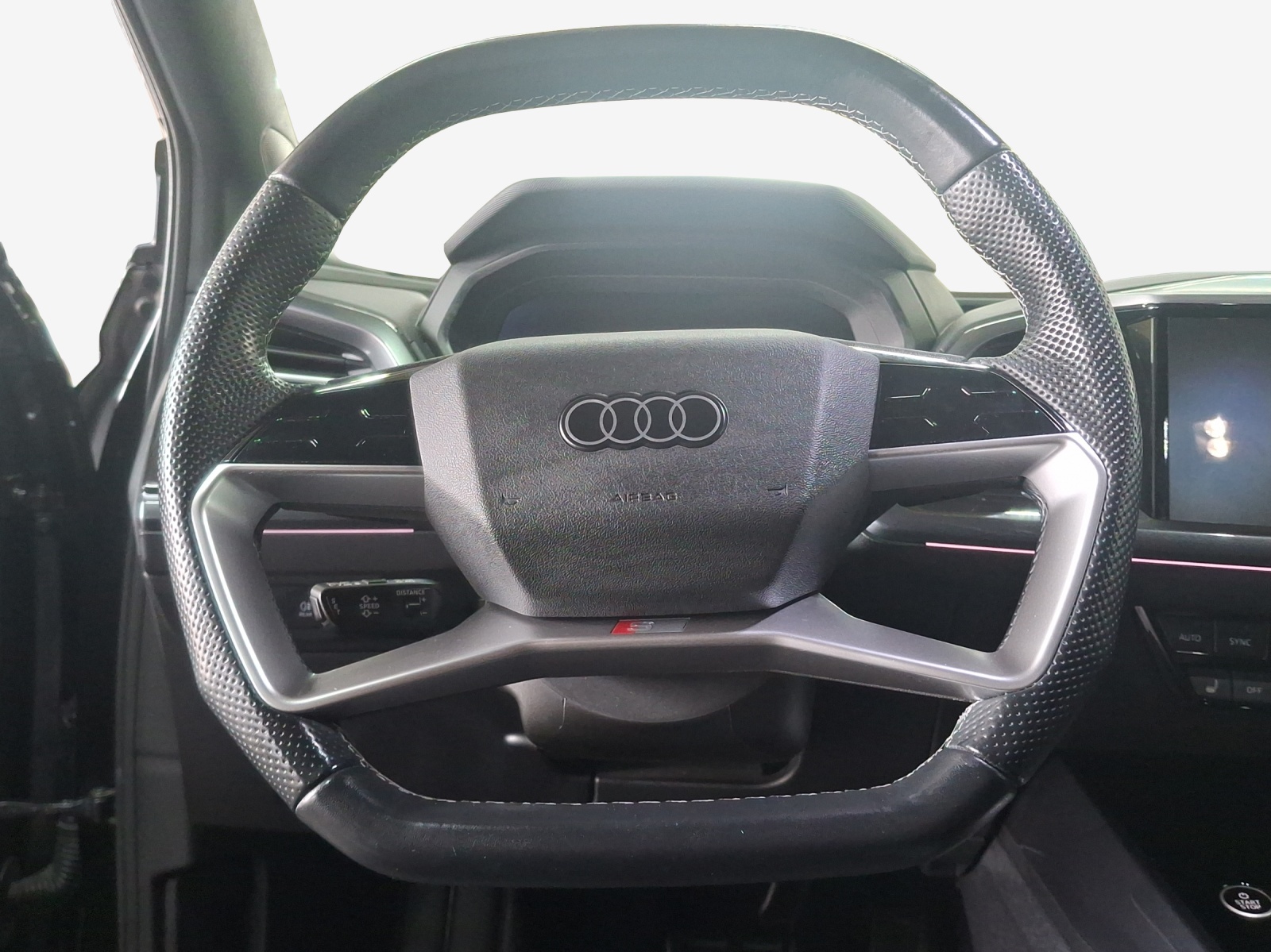 AUDI Q4 Sportback e-tron 50 quattro-image-10