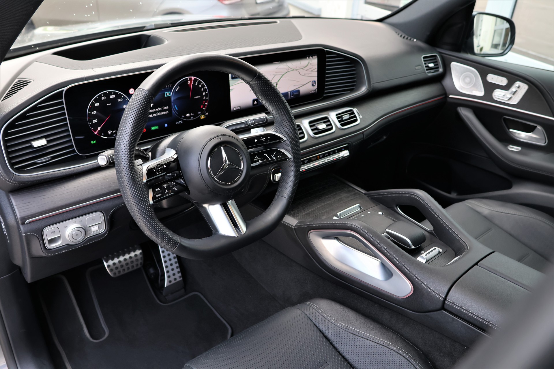 MERCEDES-BENZ GLE 400 e 4Matic 9G-Tronic AMG-Line (CH) + 3.5T AHK-image-9