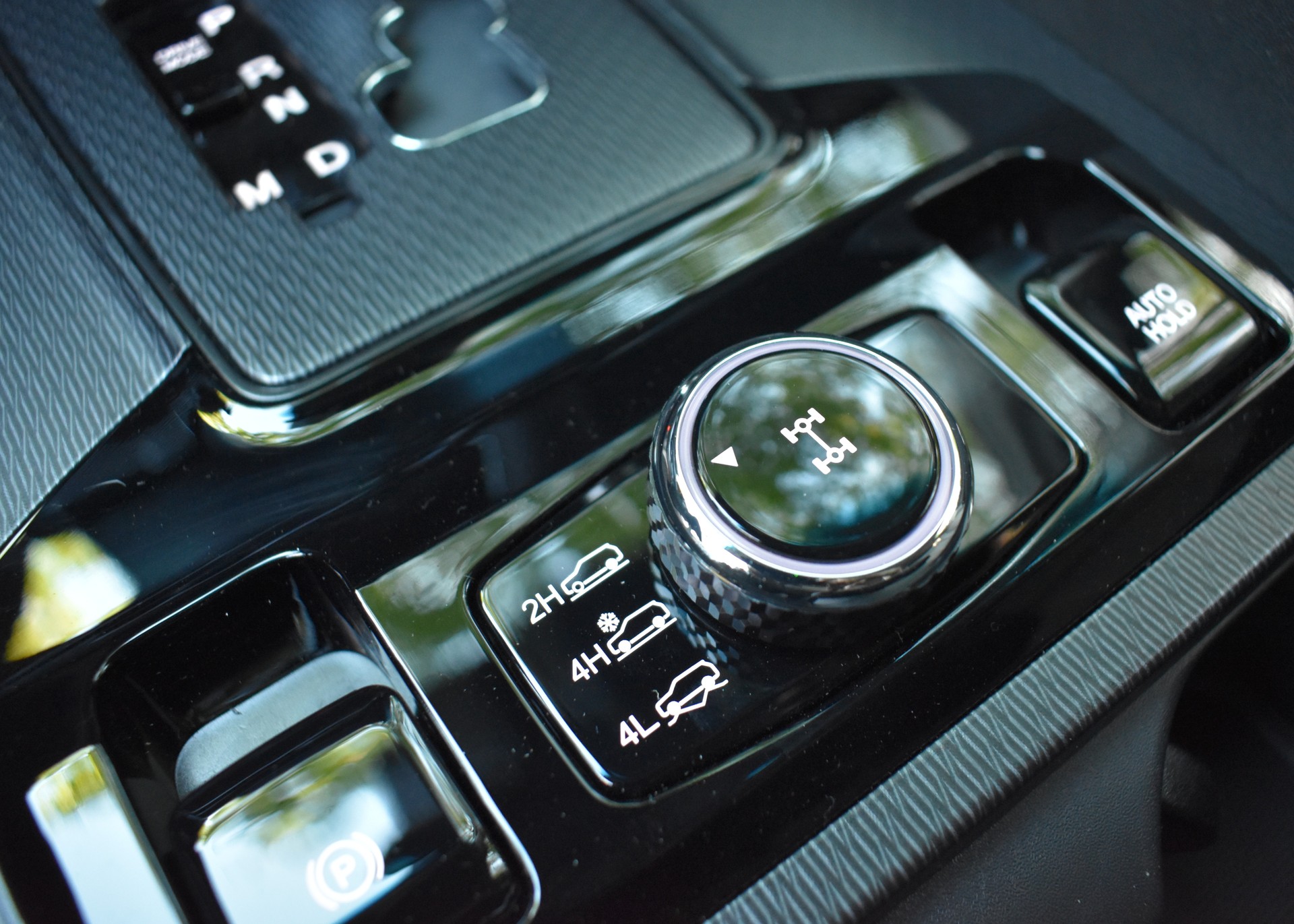 KGM-SsangYong Musso 2.2 Titanium 4WD A-image-18