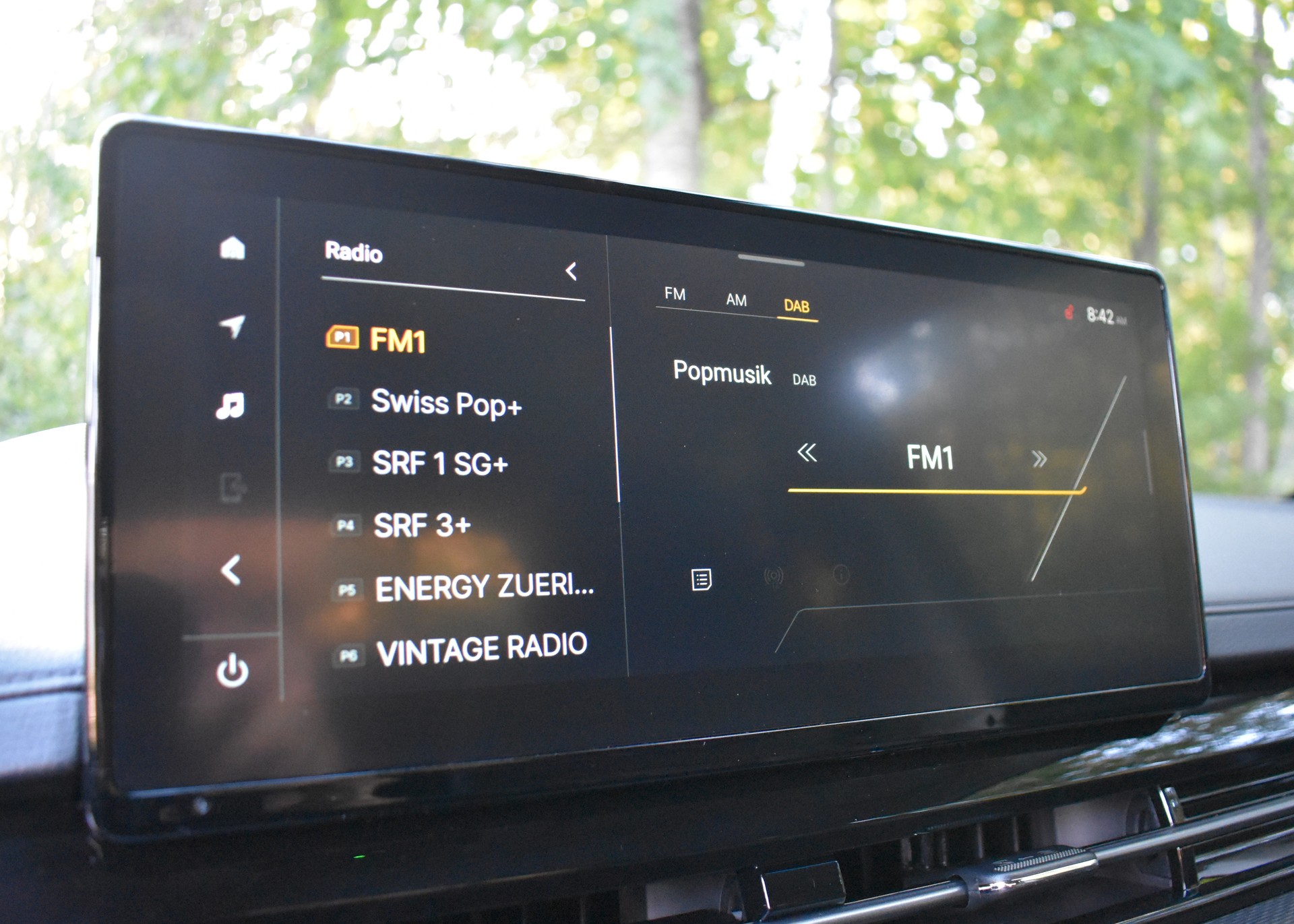 KGM-SsangYong Musso 2.2 Titanium 4WD A-image-14
