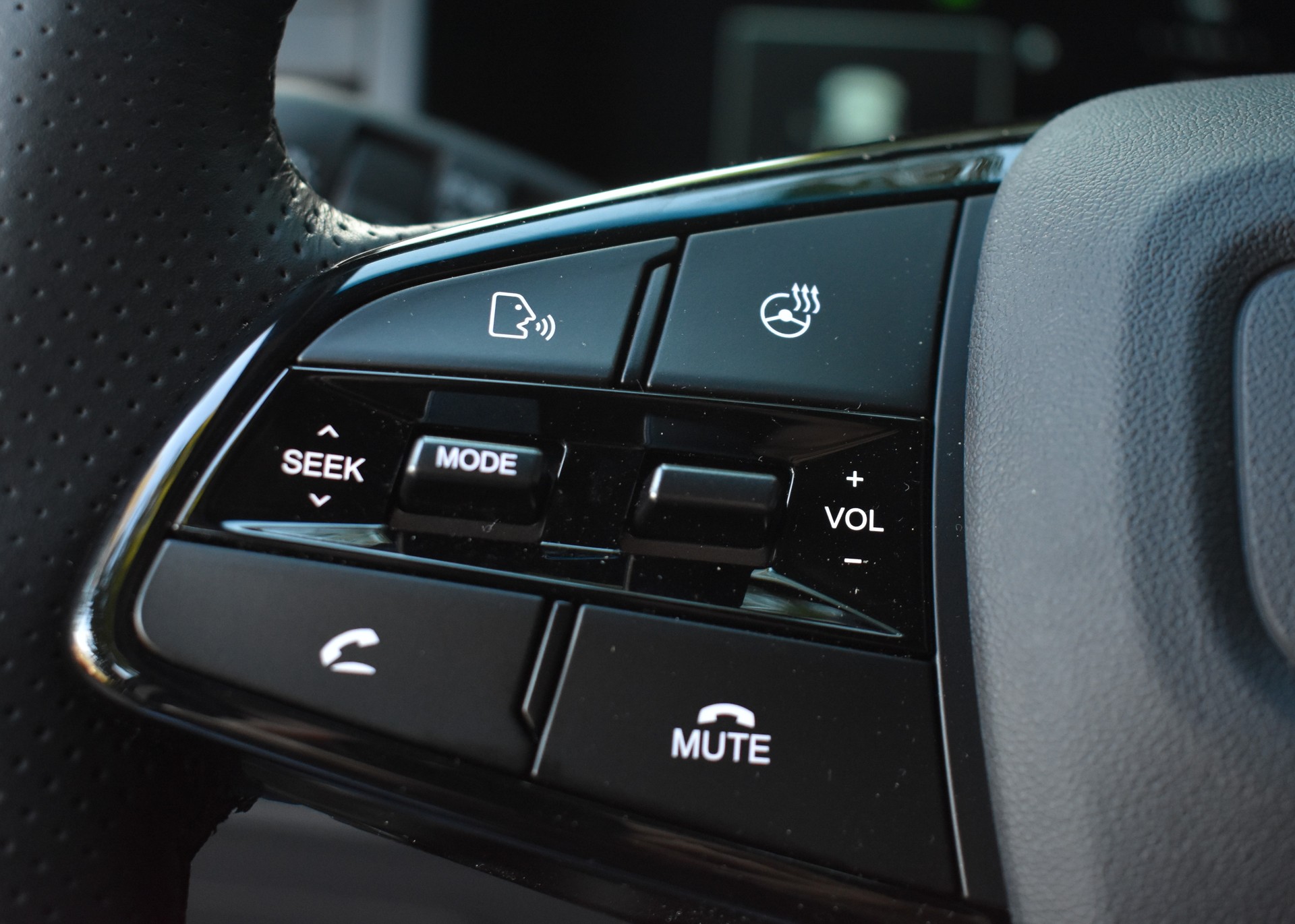 KGM-SsangYong Musso 2.2 Titanium 4WD A-image-10