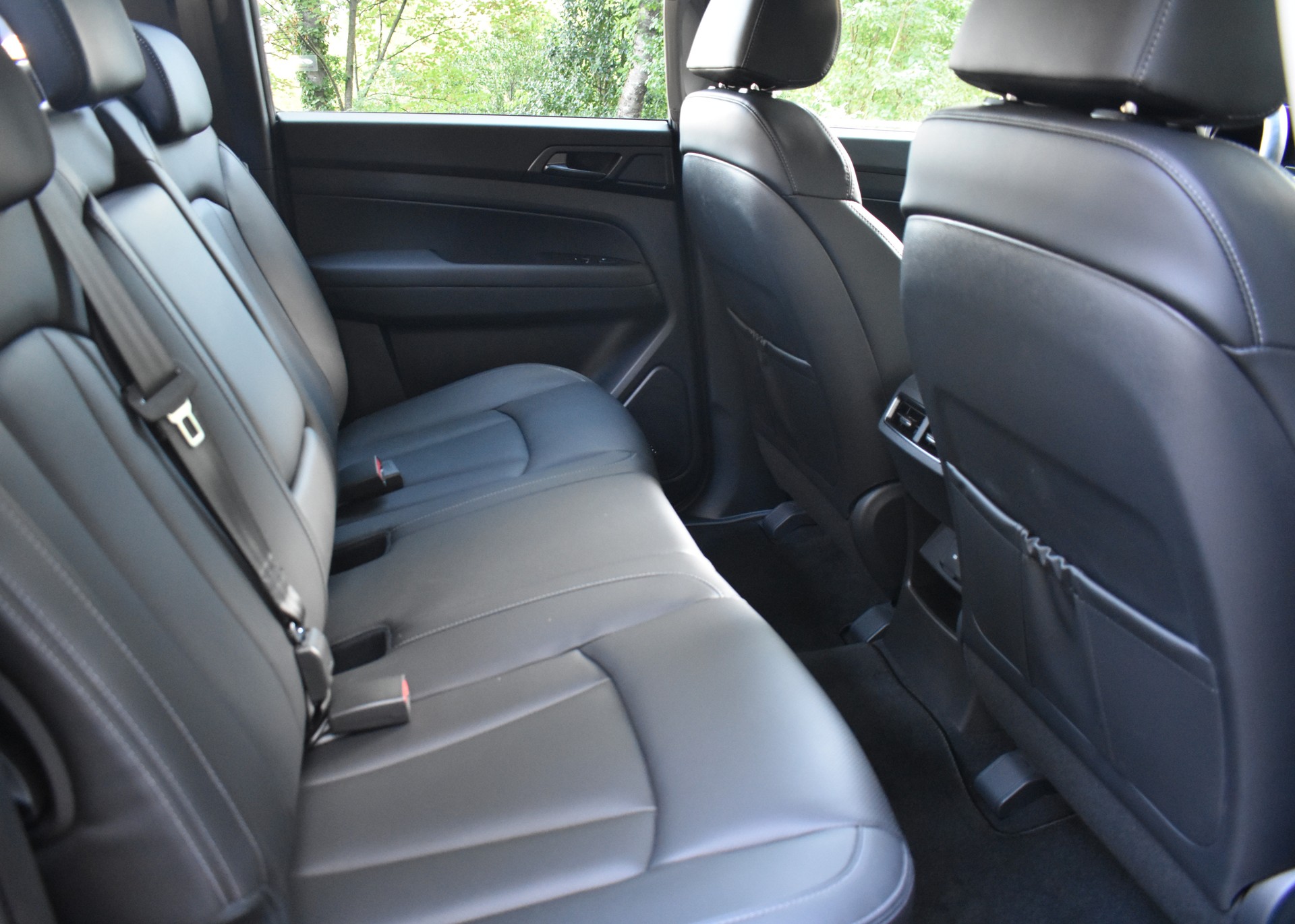 KGM-SsangYong Musso 2.2 Titanium 4WD A-image-21