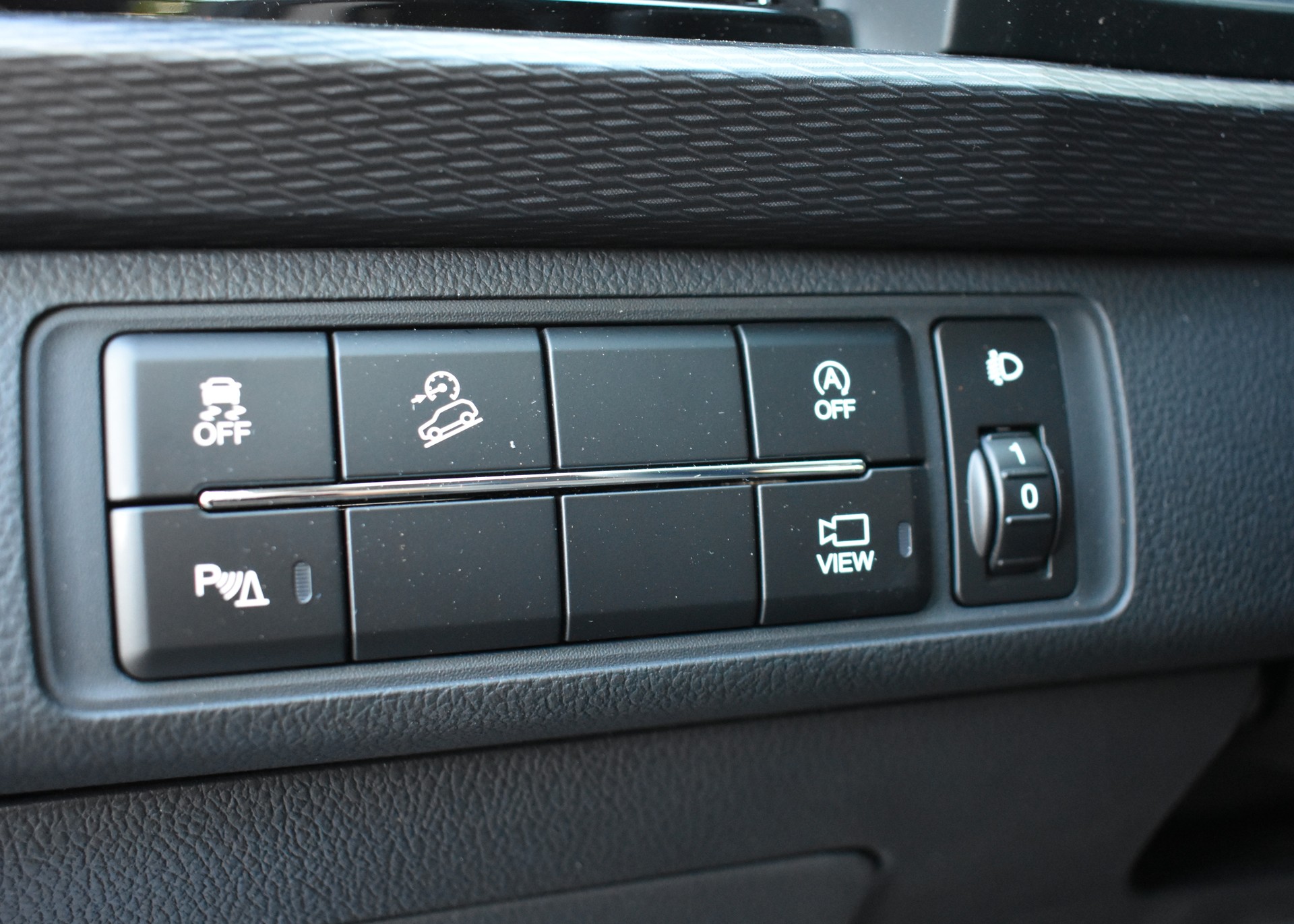 KGM-SsangYong Musso 2.2 Titanium 4WD A-image-23