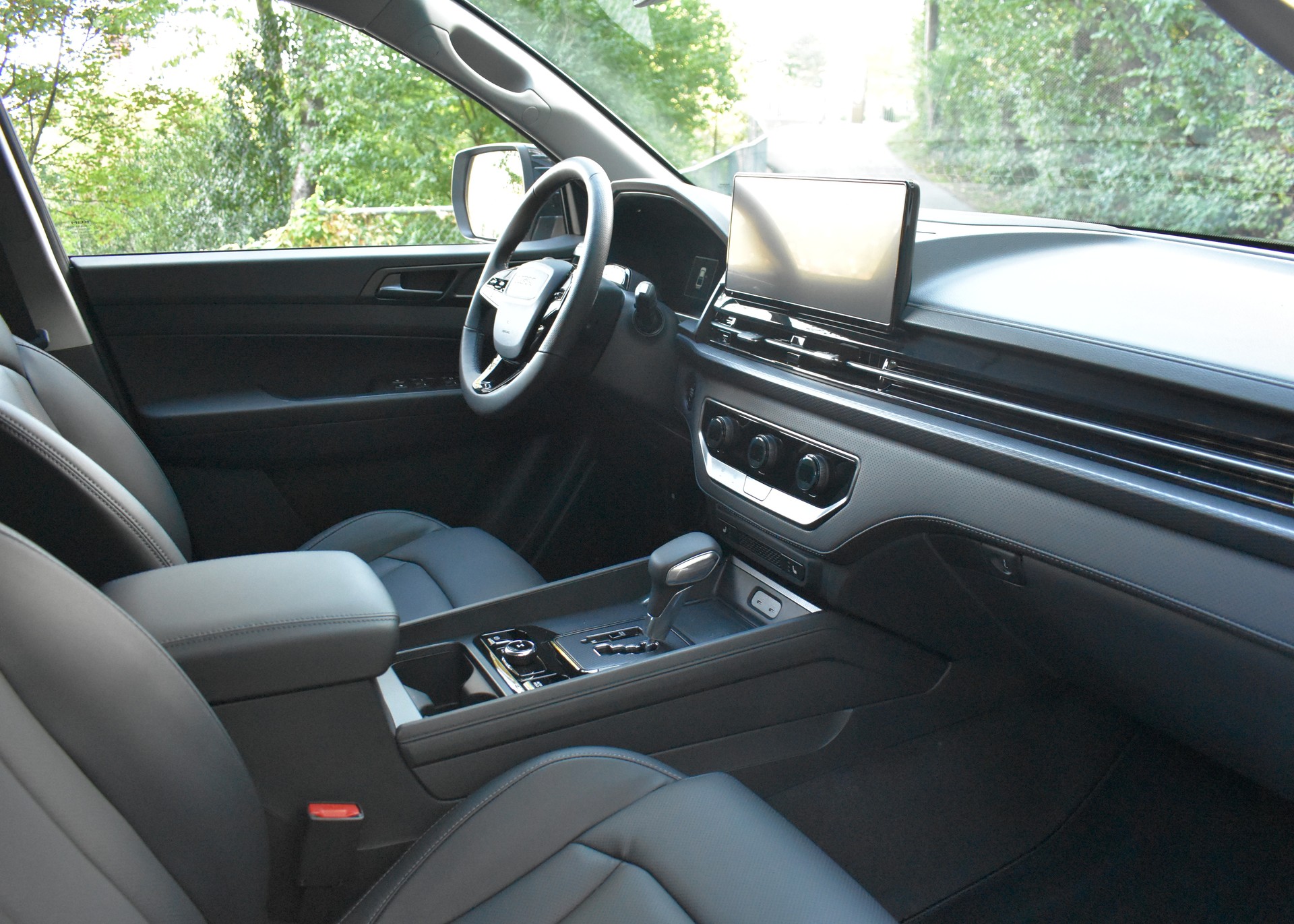 KGM-SsangYong Musso 2.2 Titanium 4WD A-image-19