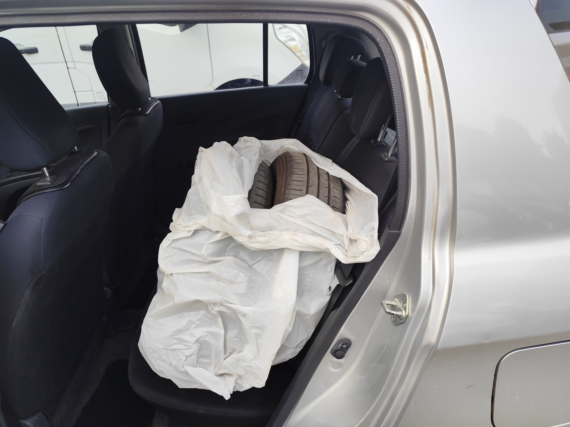 SUZUKI Celerio 1.0 Compact Top AGS-image-13
