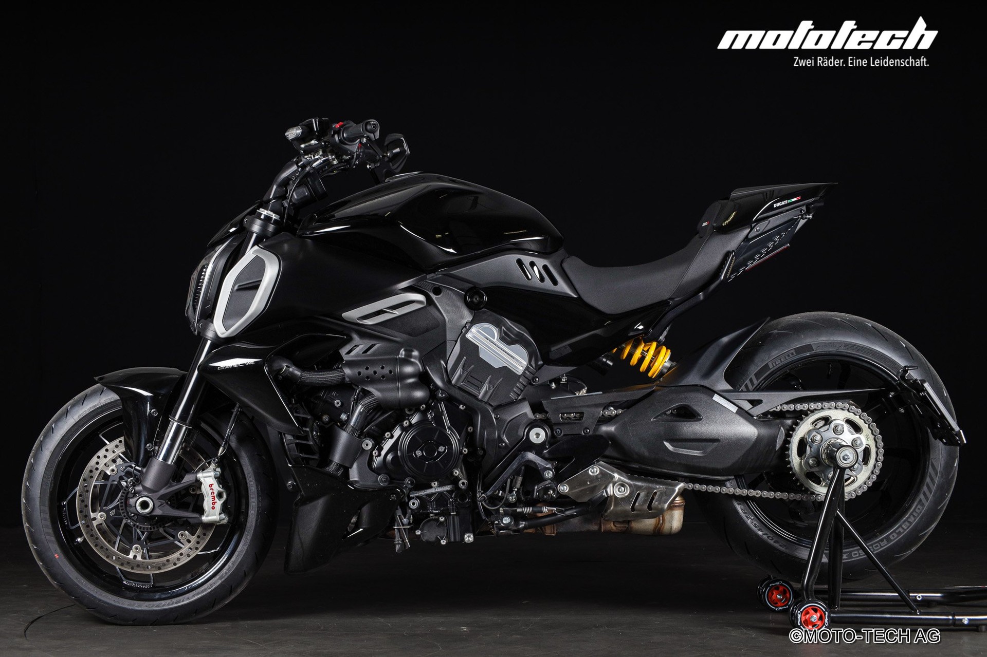 DUCATI Diavel V4-image-4