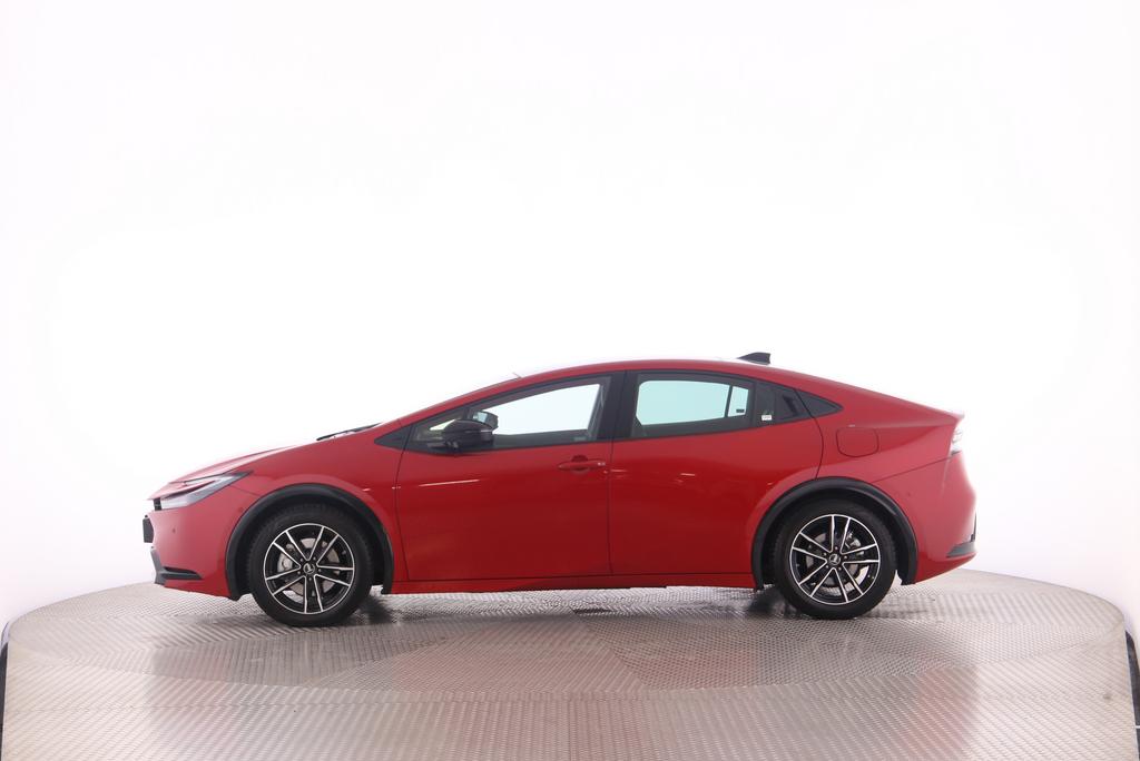 TOYOTA Prius 2.0 Plug-In-Hybrid Premium-showroom-element-2