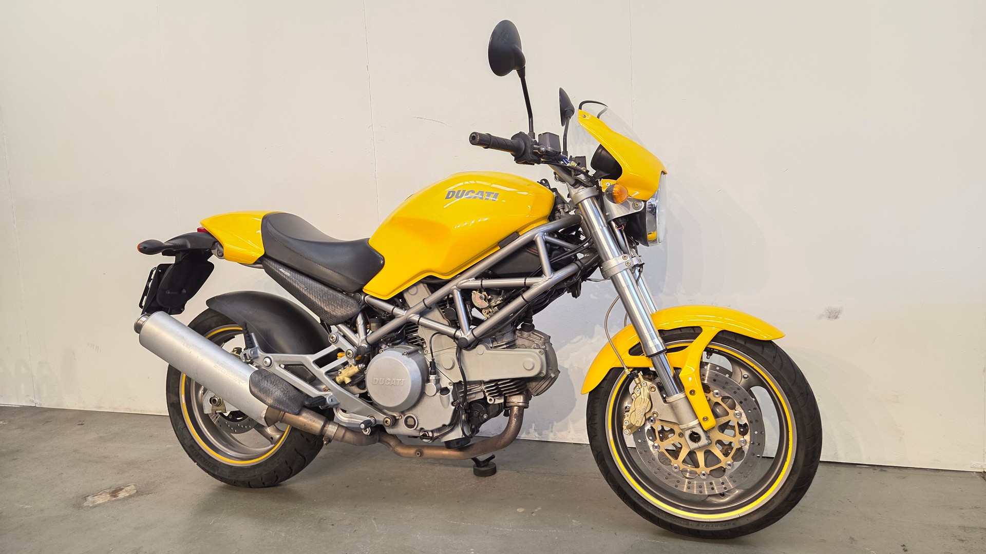 DUCATI Monster 620-image-2