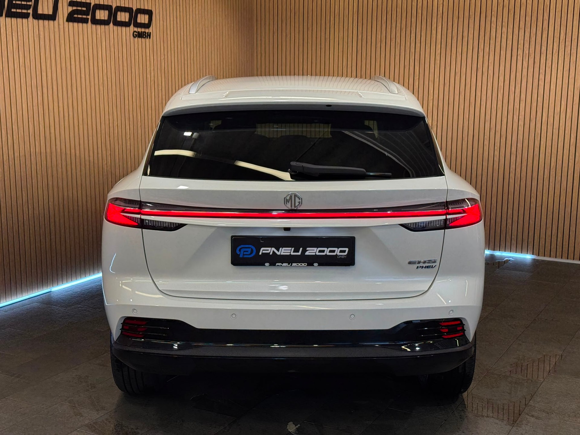 MG HS 1.5 T PHEV Luxury-image-6
