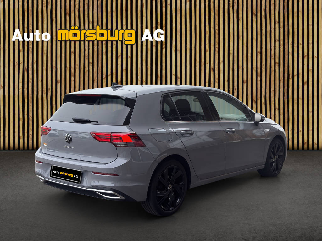 VW Golf VIII 2.0 TSI Style DSG-showroom-element-2