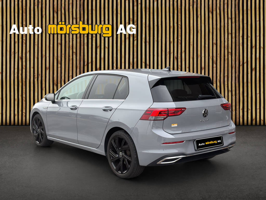 VW Golf VIII 2.0 TSI Style DSG-showroom-element-3