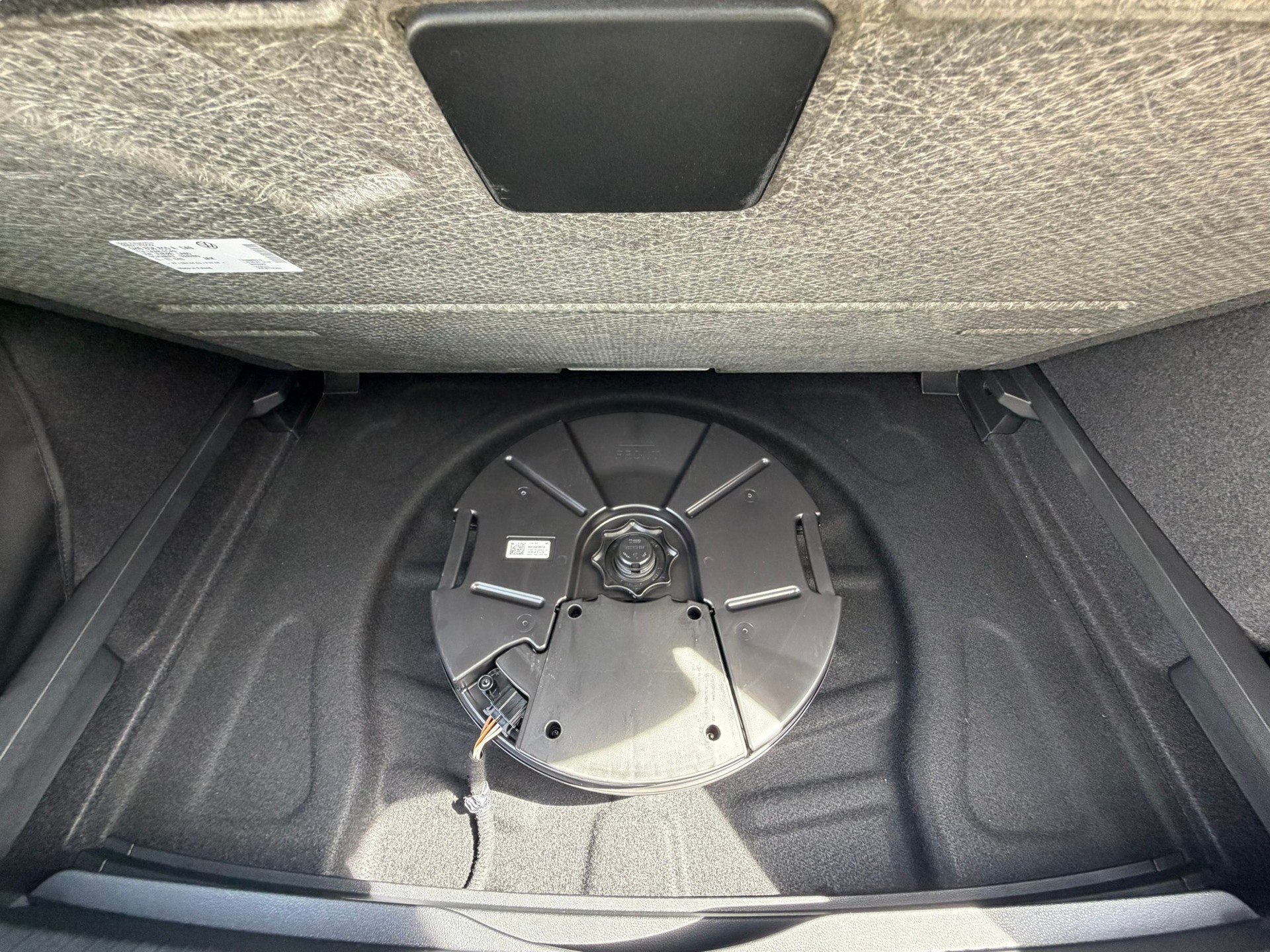 VW Golf 2.0 TSI R-Line DSG 4 Motion-image-26