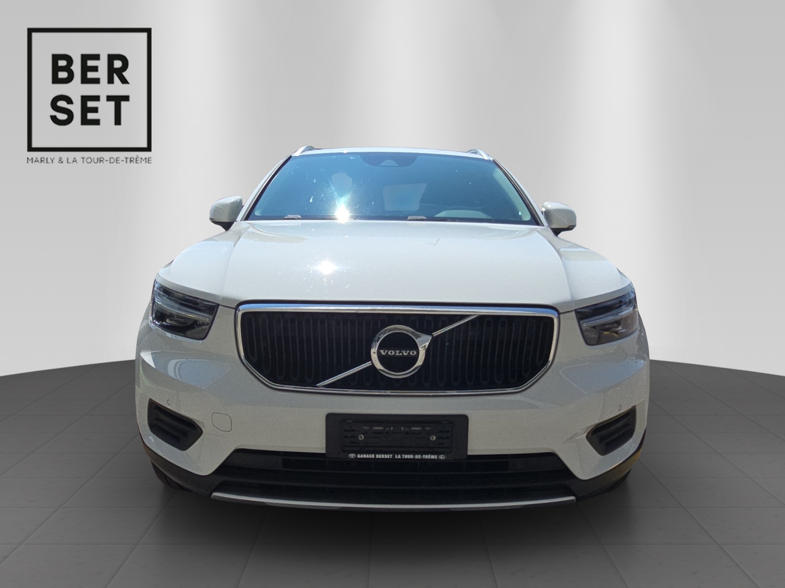 VOLVO XC40 1.5 T3 Momentum-image-7