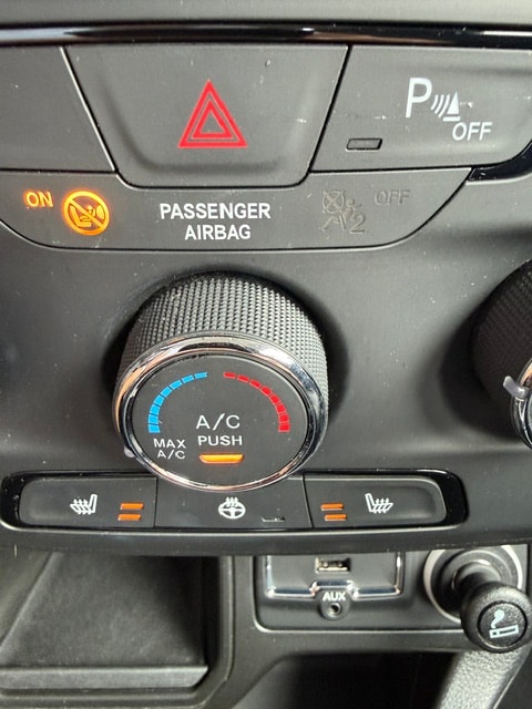 JEEP Renegade 1.4 Turbo Longitude-image-20