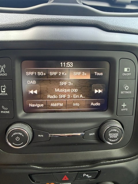 JEEP Renegade 1.4 Turbo Longitude-image-16