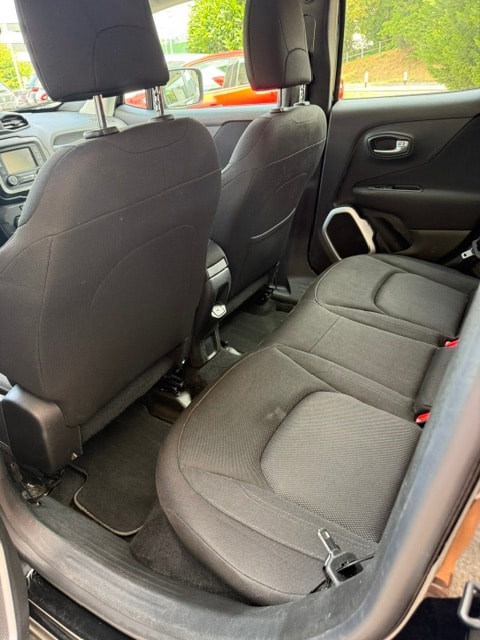 JEEP Renegade 1.4 Turbo Longitude-image-9