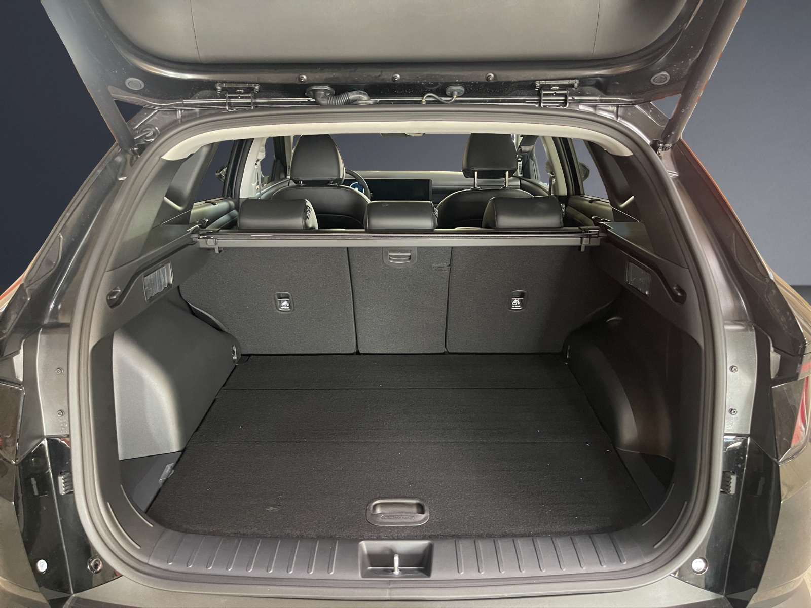 HYUNDAI Tucson 1.6 TGDI HEV Vertex 4WD Swiss Edition-image-12