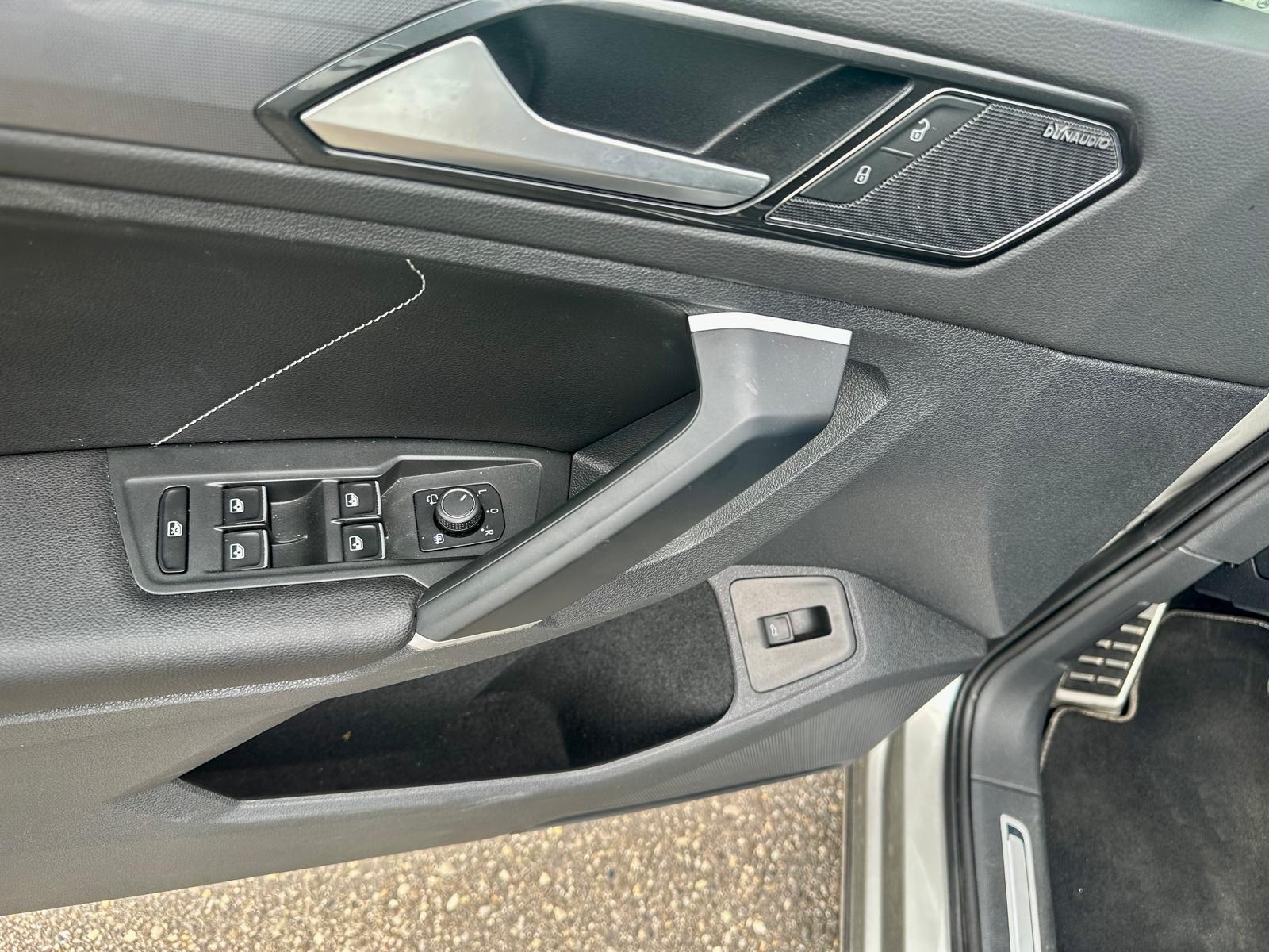 VW Tiguan 2.0TSI Highline 4Motion DSG-image-12