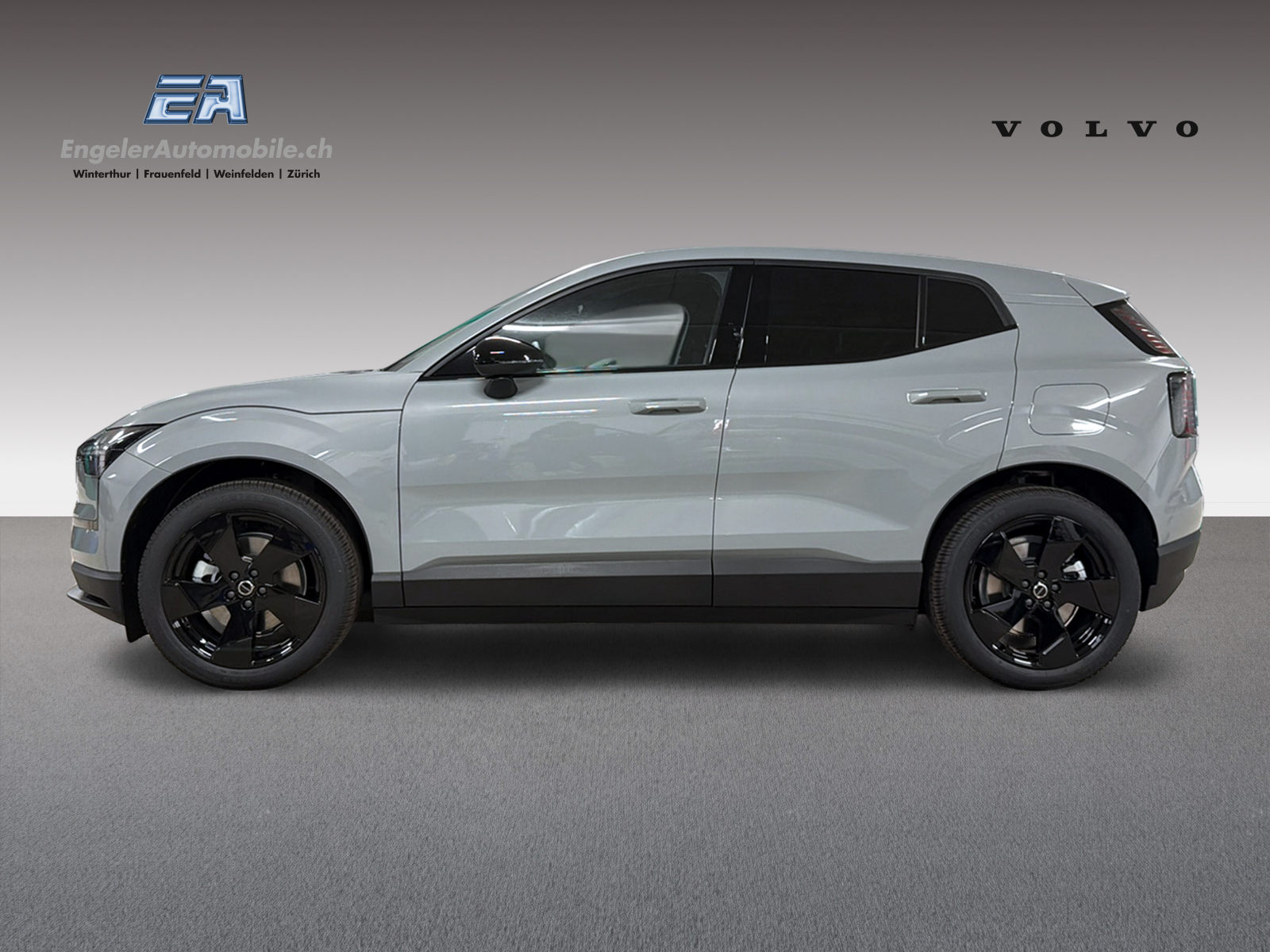 VOLVO EX 30 E60 Plus Swiss Black Edition-showroom-element-2
