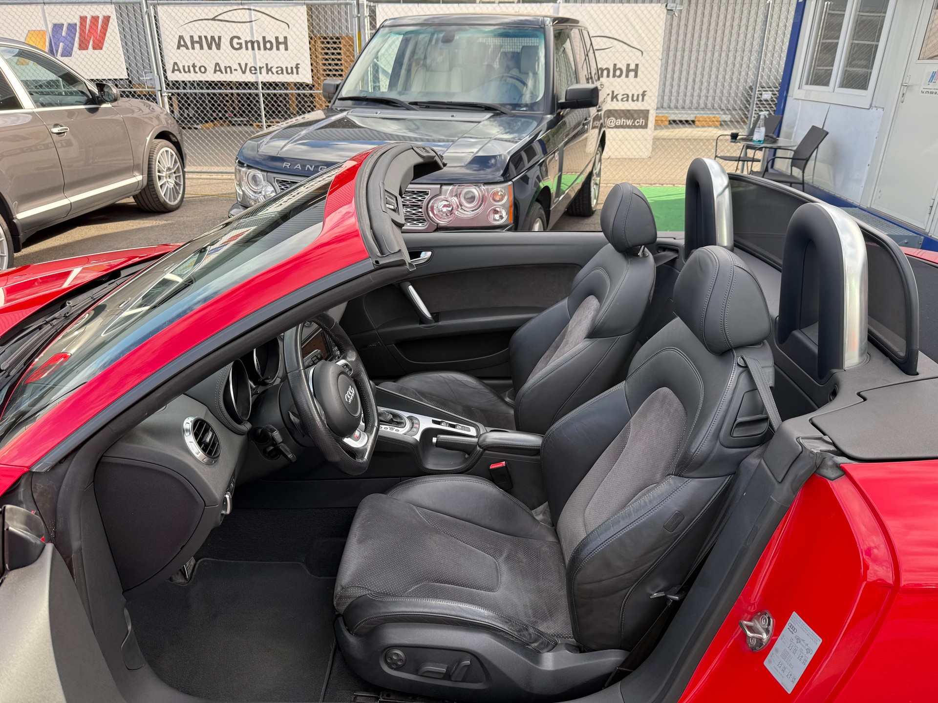 AUDI TT Roadster 2.0 TFSI S-Tronic S-line / Frisch ab MFK / Servicegepflegt bei AMAG / Carbon Paket / BOSE / Navi-image-11
