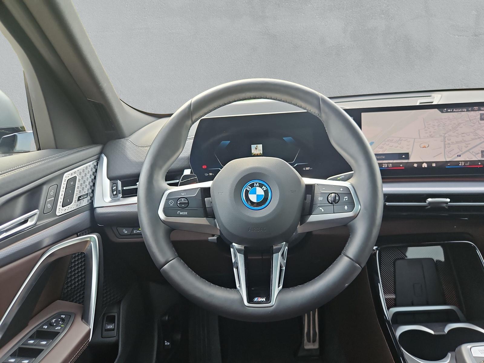BMW iX2 30 Sport M Pro xDrive U10 (CH)-image-20