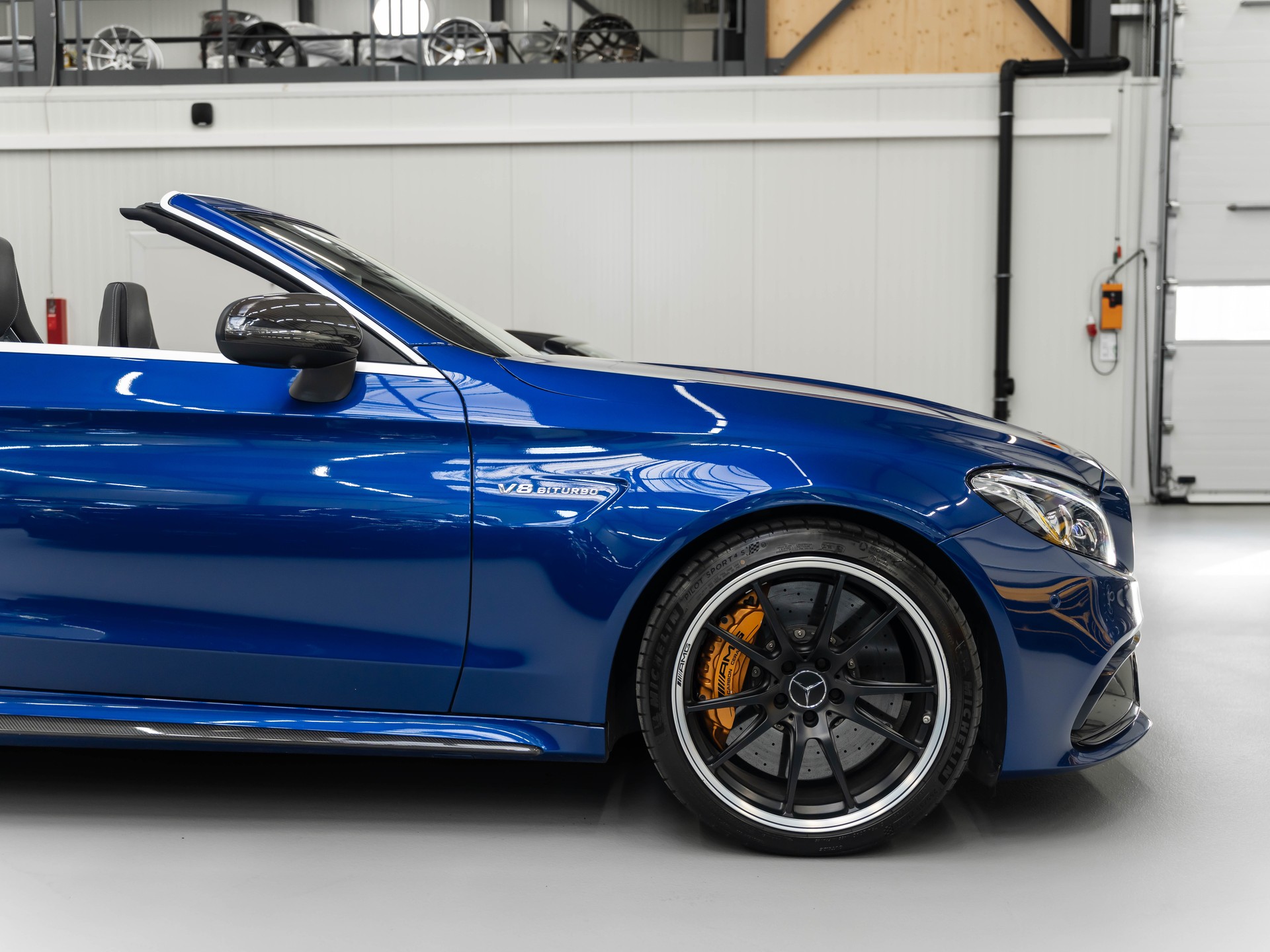 MERCEDES-BENZ C 63 S Cabriolet AMG Speedshift-image-19