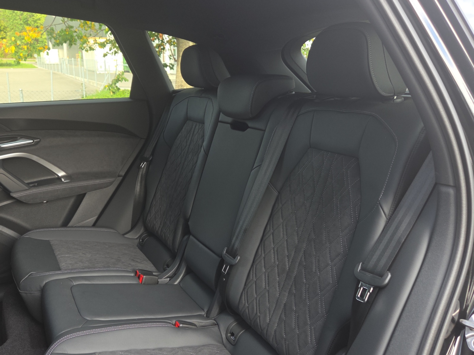 AUDI Q5 TDI quattro 150 kW S-tronic-image-11