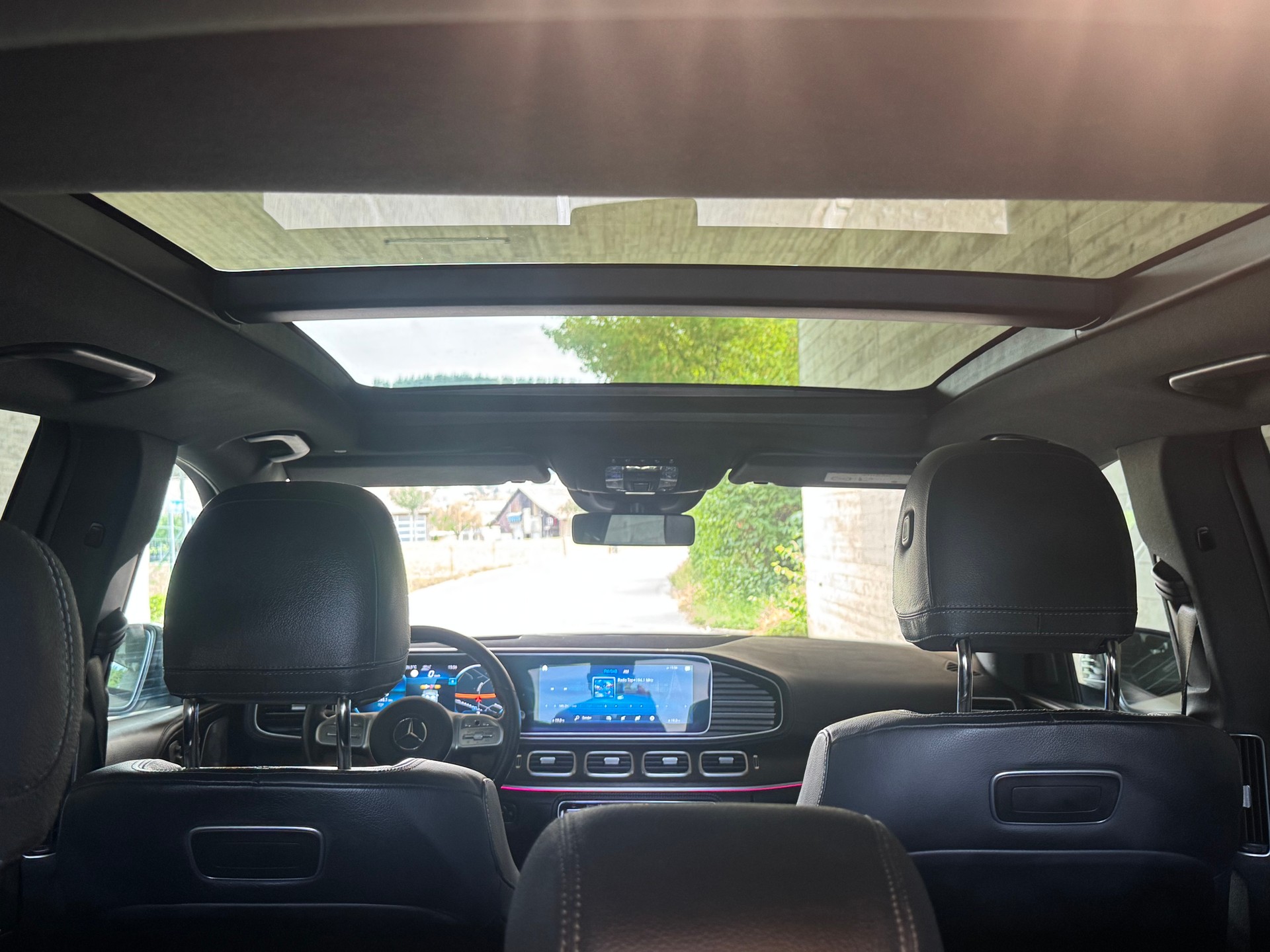 MERCEDES-BENZ GLE 400 d 4Matic AMG Line 9G-Tronic-image-12