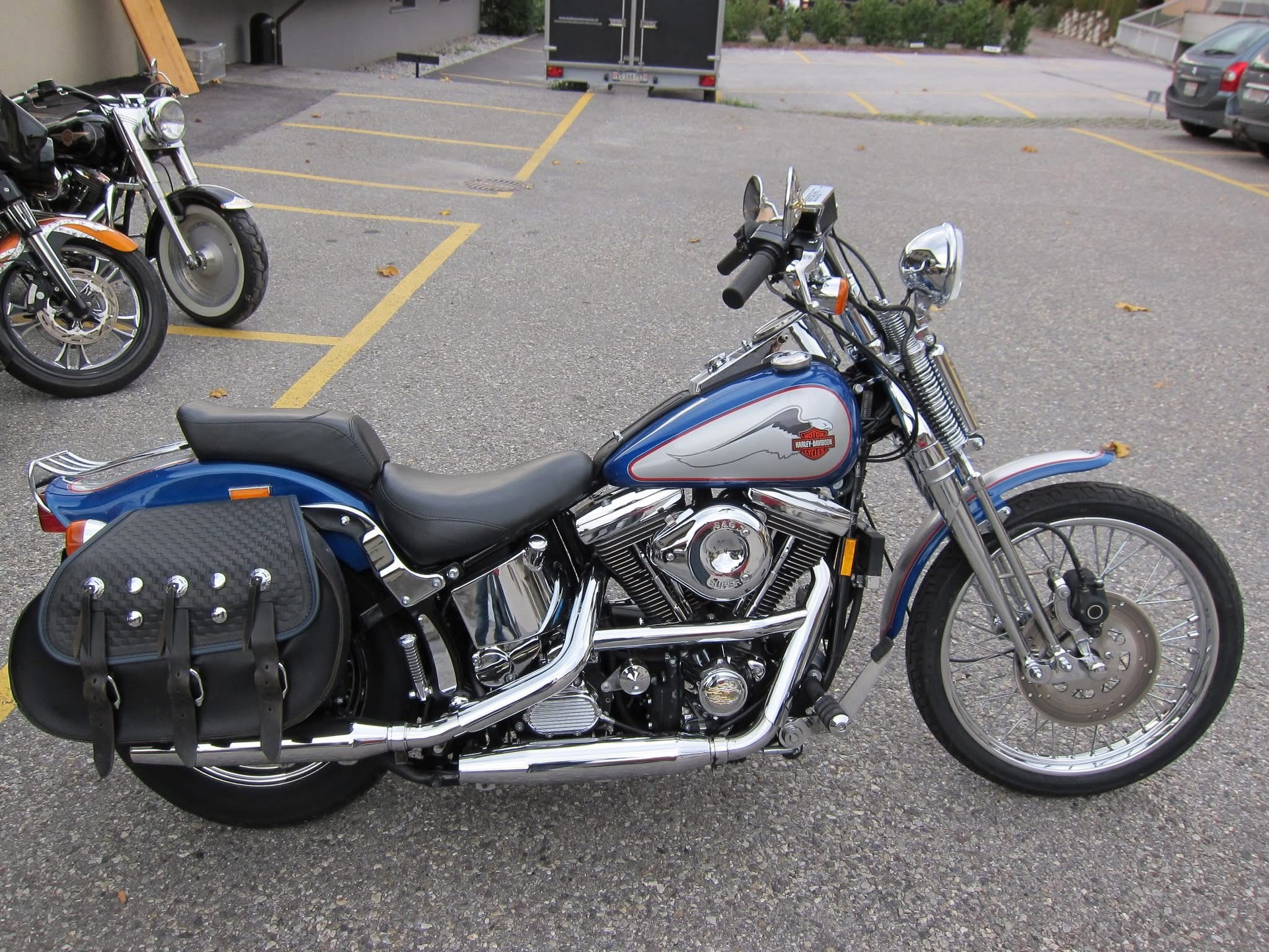 HARLEY-DAVIDSON FXSTC Softail Custom-image-0