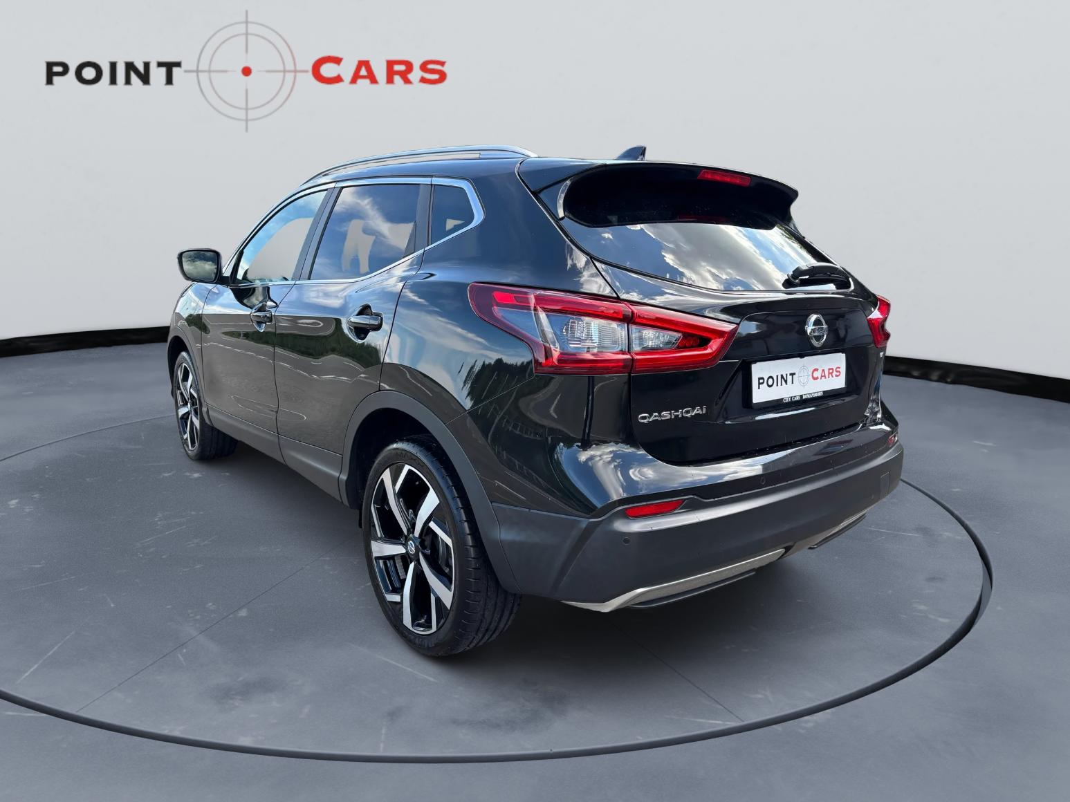 NISSAN Qashqai 1.3 DIG-T tekna-showroom-element-2