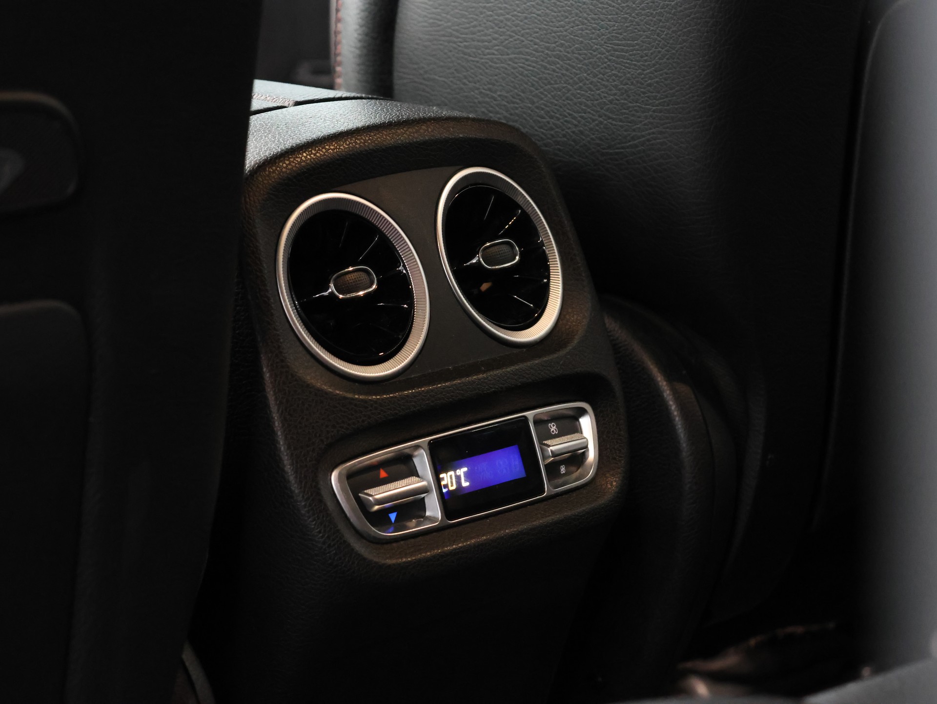 MERCEDES-BENZ G 500 AMG Line 9G-Tronic-image-34