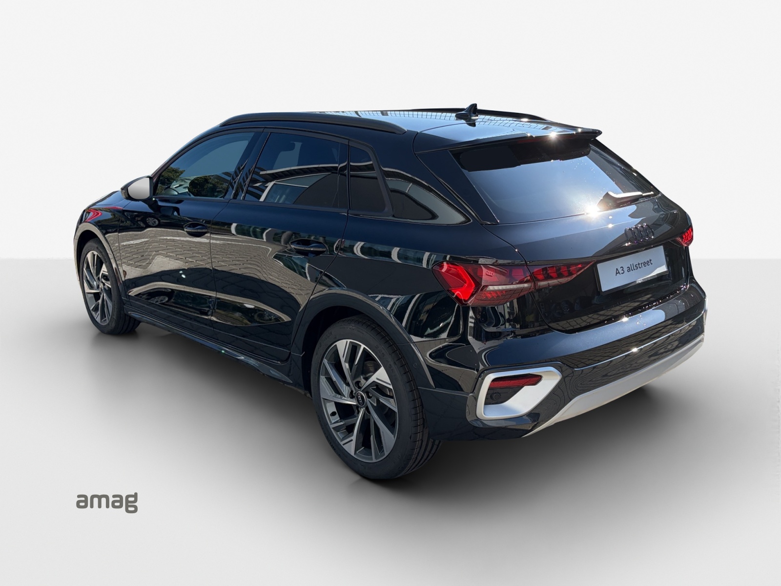 AUDI A3 allstreet TFSI 110 kW Attraction S tronic-showroom-element-2