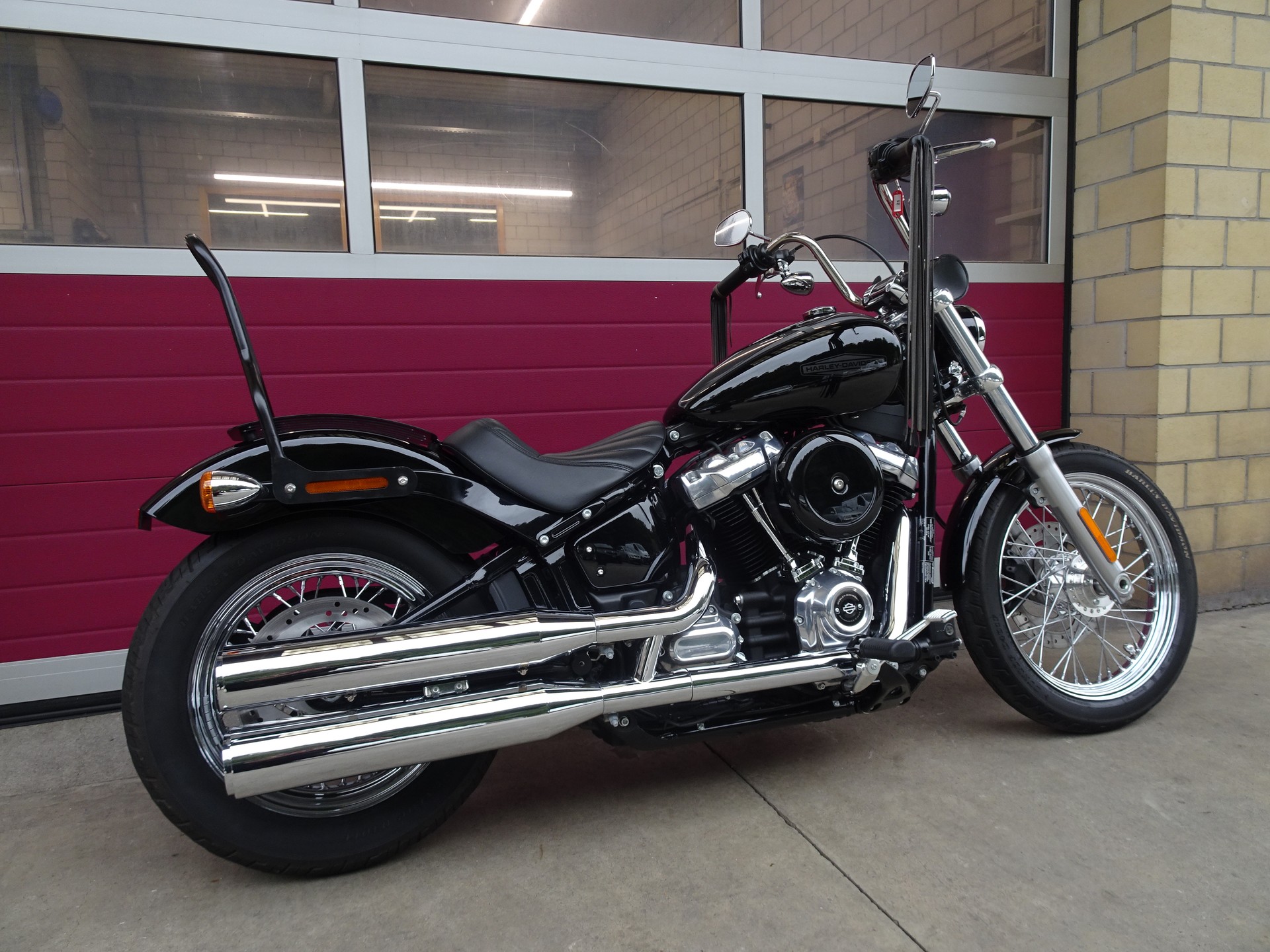 HARLEY-DAVIDSON FXST Softail Standard 107-image-8