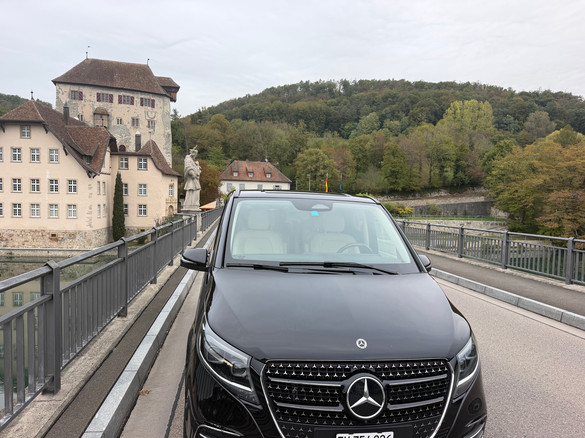 MERCEDES-BENZ V 300 d Exclusive Extralang-image-6