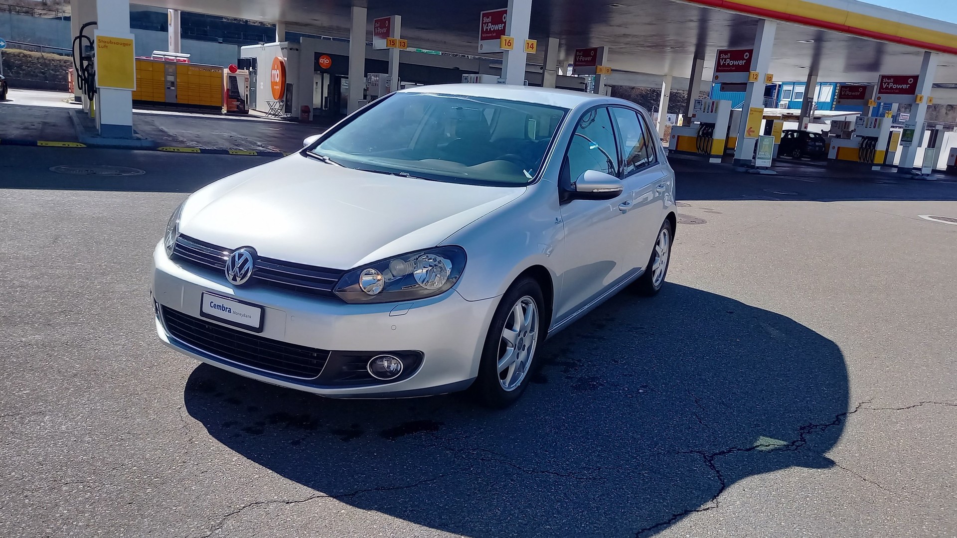 VW Golf 1.4 TSI DSG-showroom-element-1