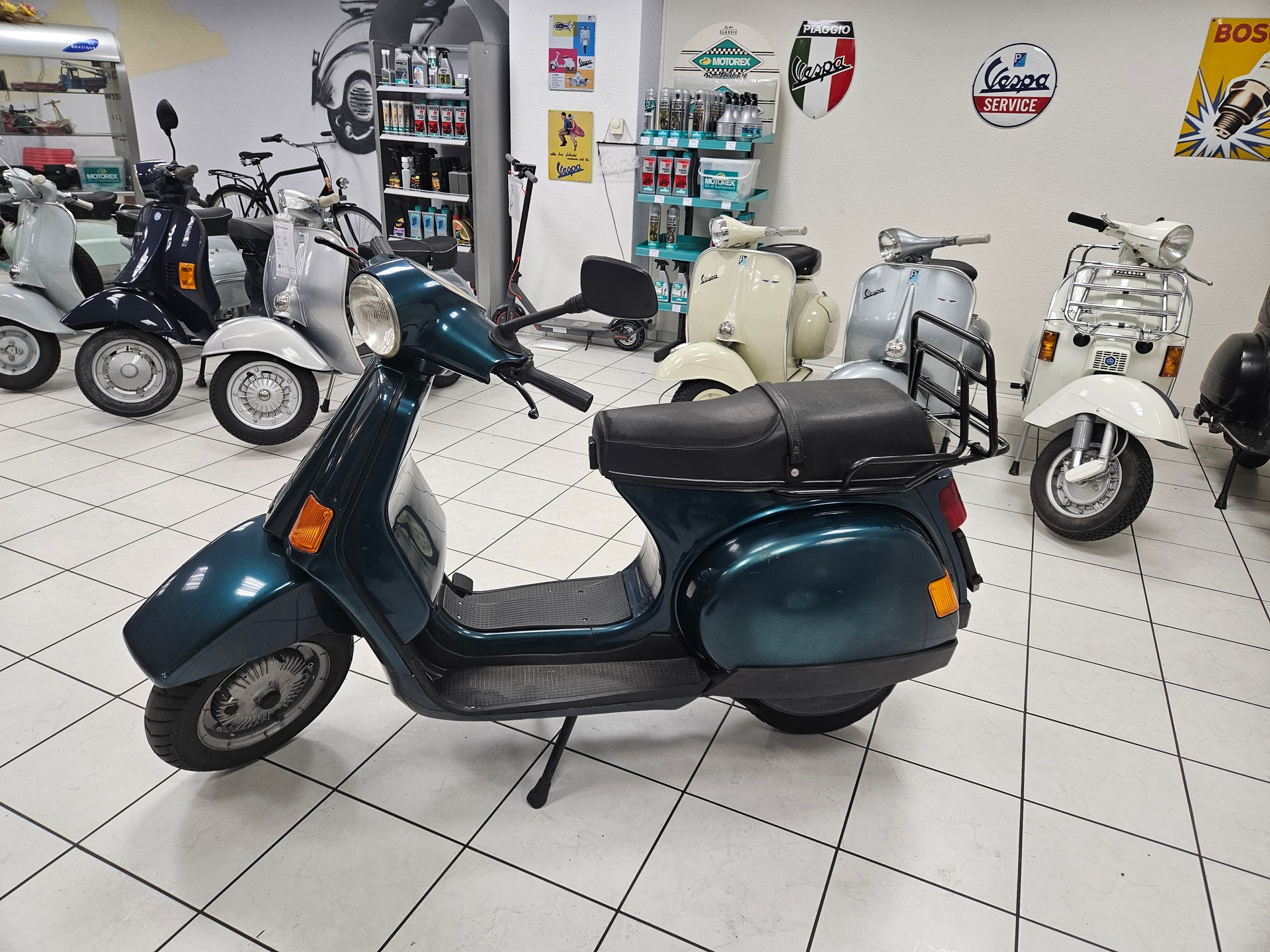 PIAGGIO Vespa Cosa 125-image-4